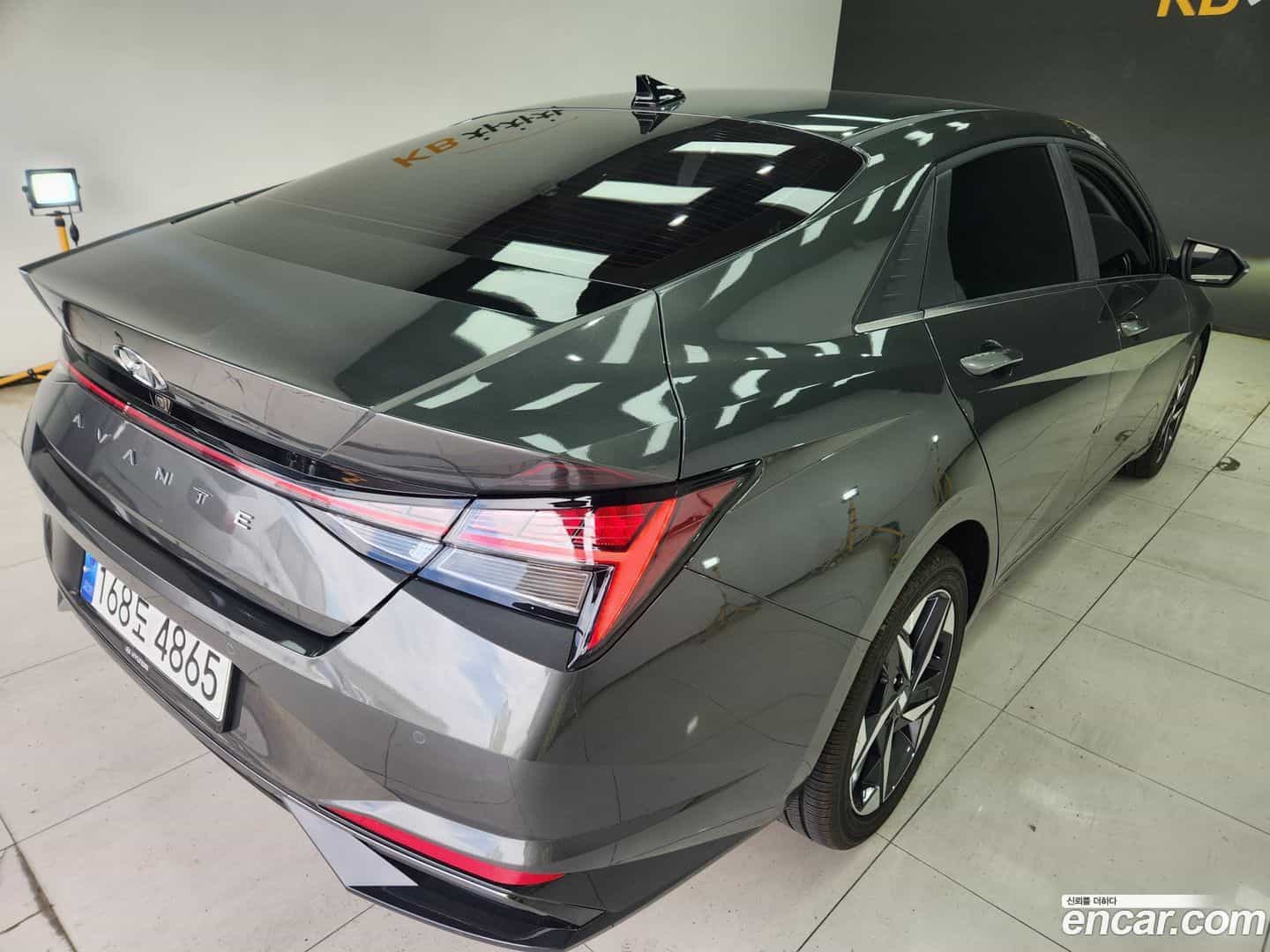 AVANTE Hyundai 2022.11-OUTER-006