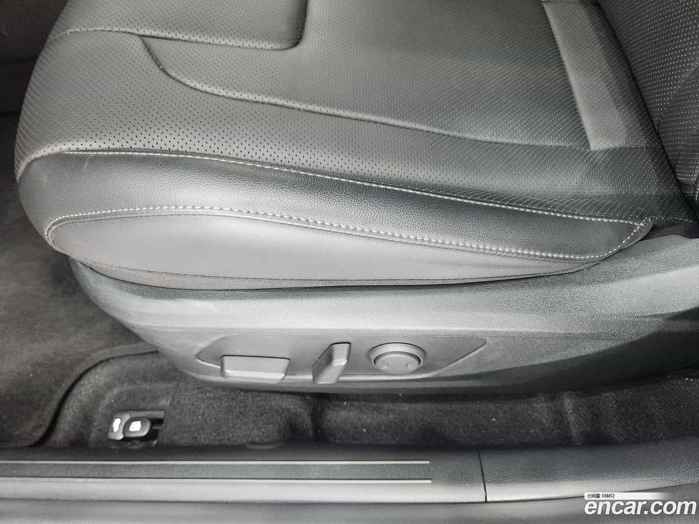 AVANTE Hyundai 2022.11-INNER-010