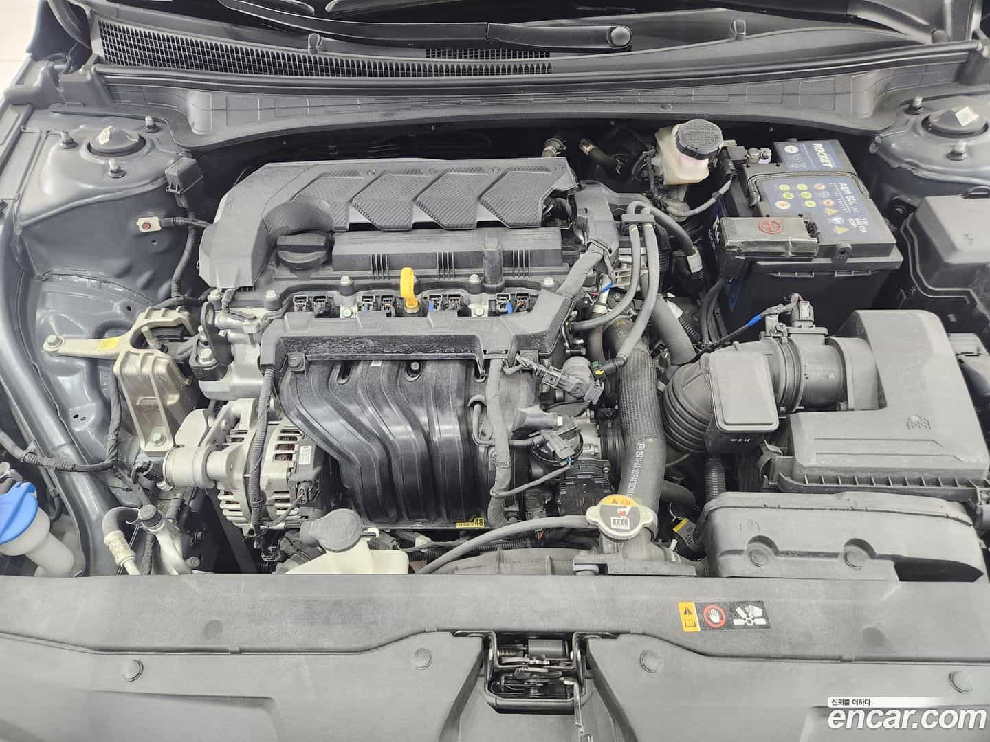 AVANTE Hyundai 2022.11-OPTION-022