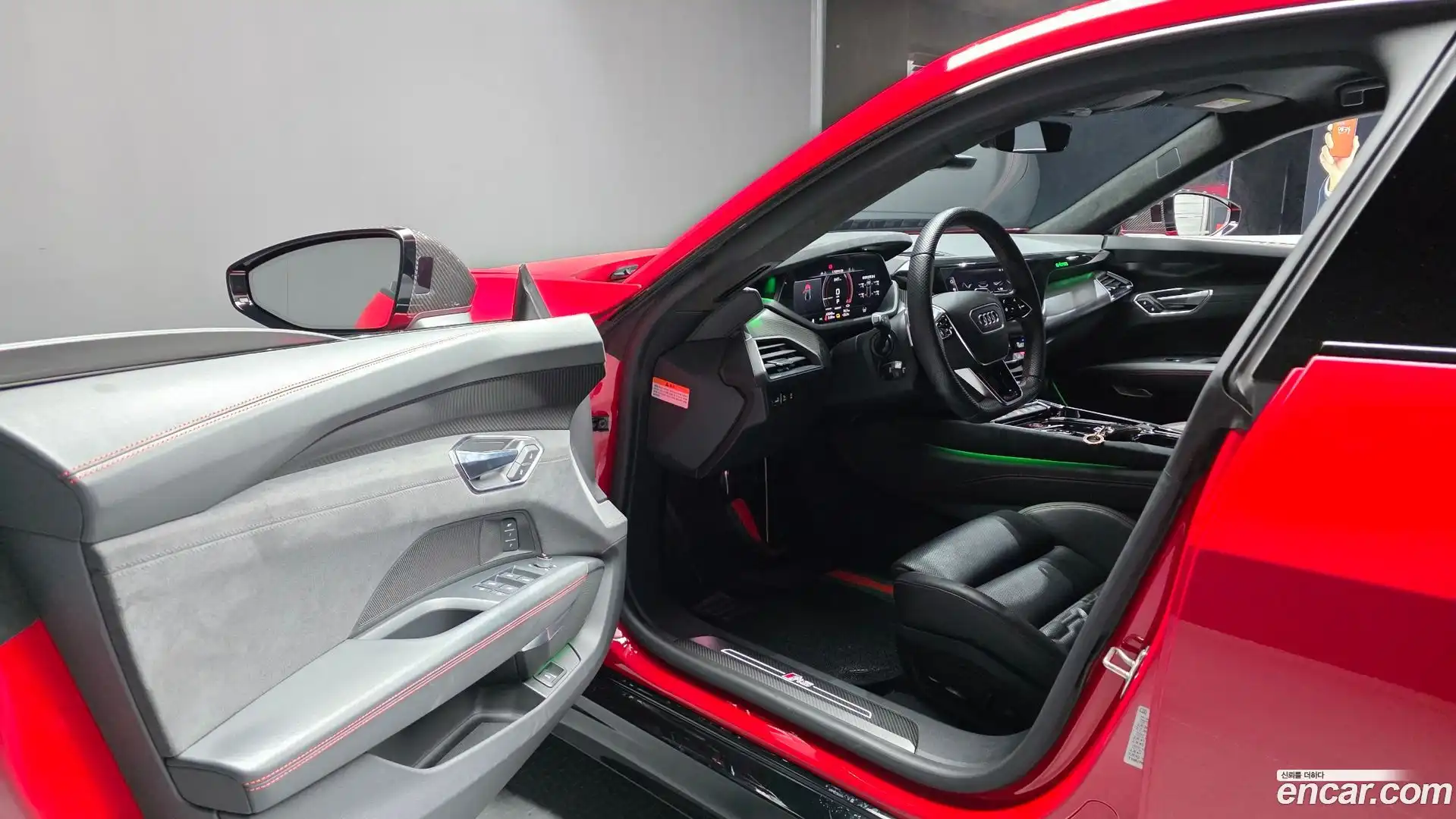 RS e-tron GT Audi 2022.1-INNER-010