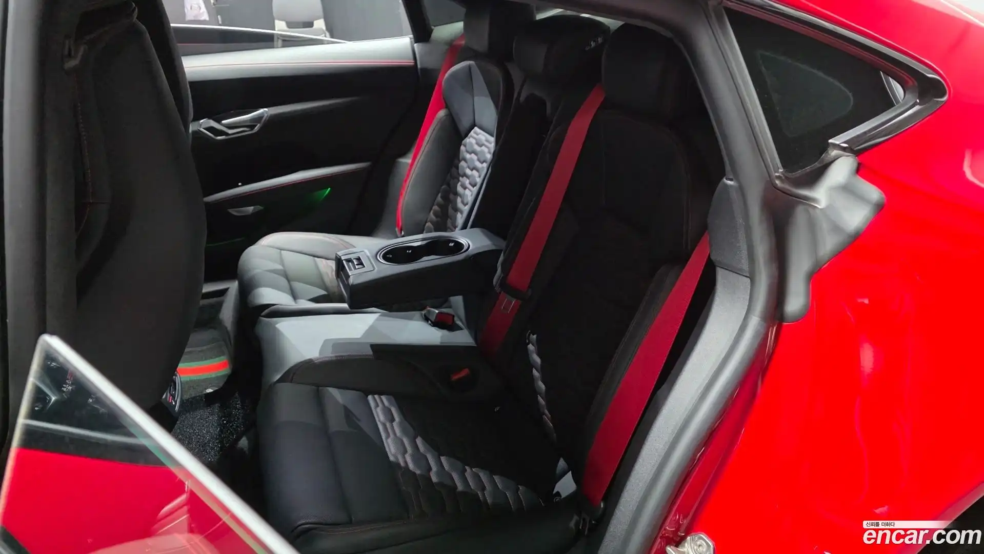 RS e-tron GT Audi 2022.1-OPTION-016