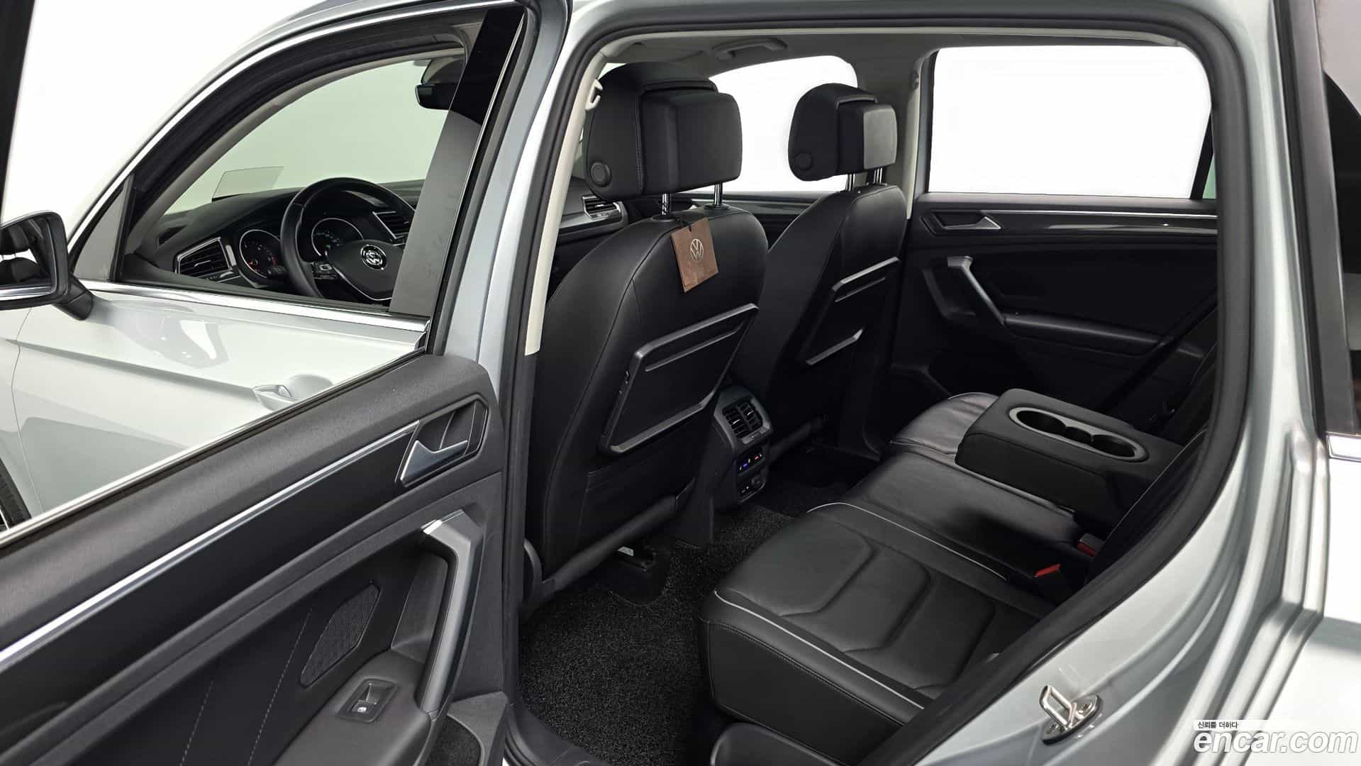 Tiguan Volkswagen 2020.9-OPTION-015