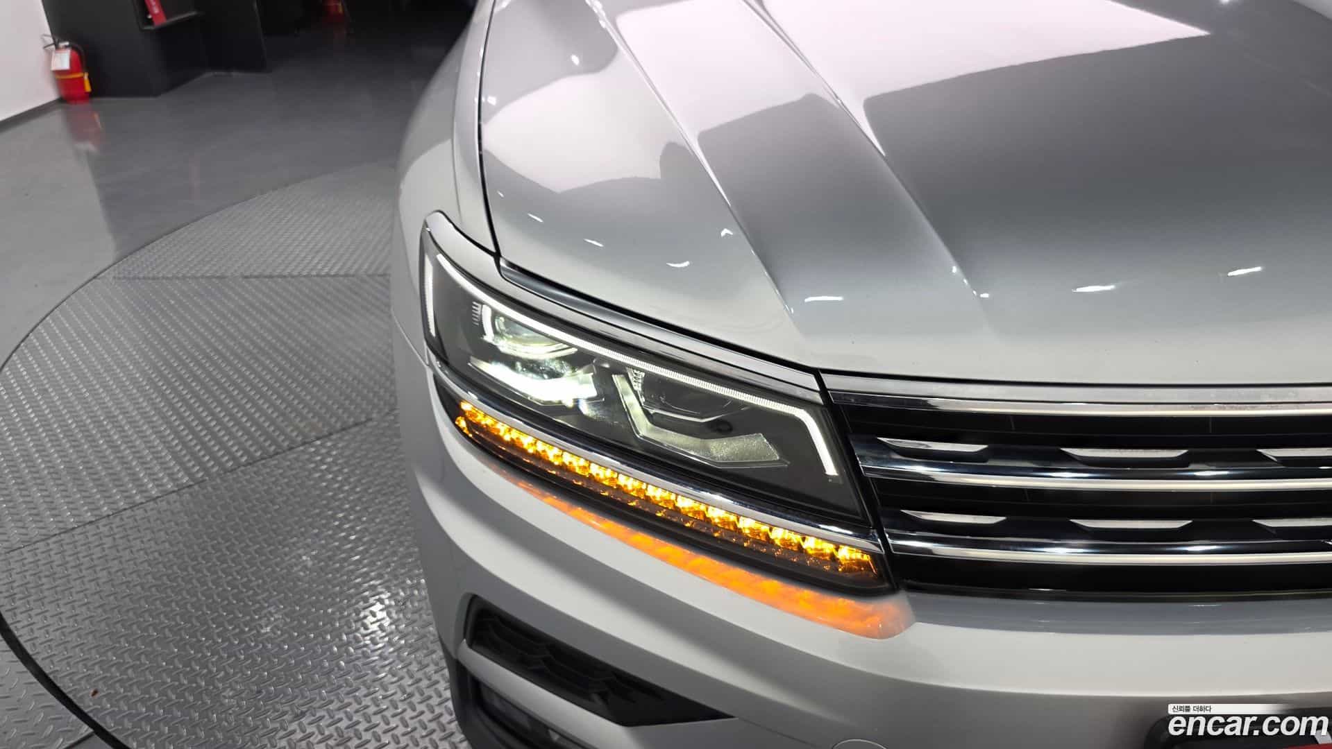 Tiguan Volkswagen 2020.9-OUTER-032