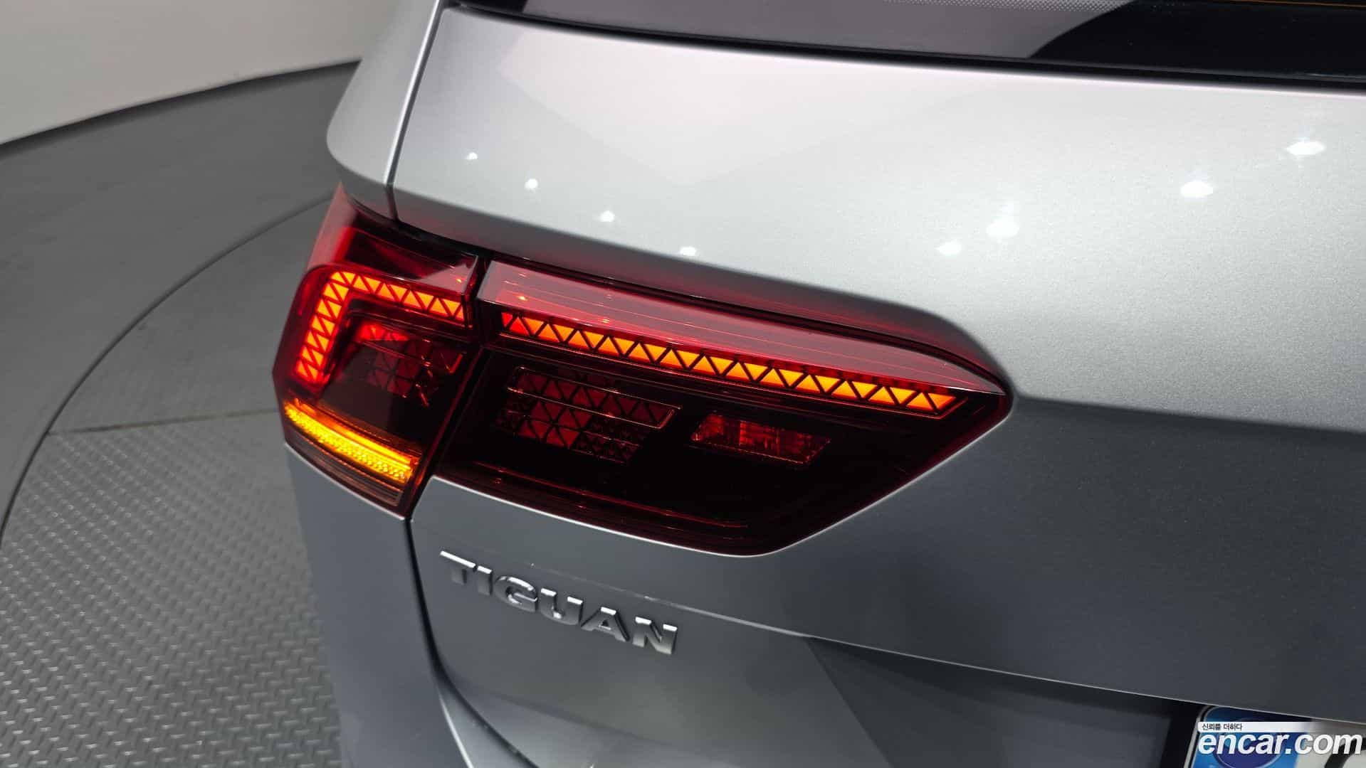 Tiguan Volkswagen 2020.9-OUTER-033