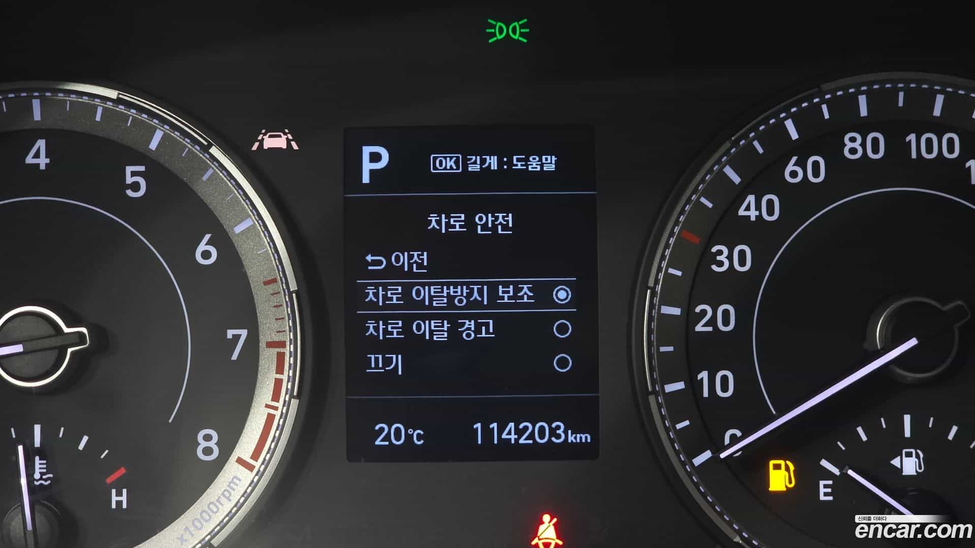 Venue Hyundai 2022.4-OPTION-017