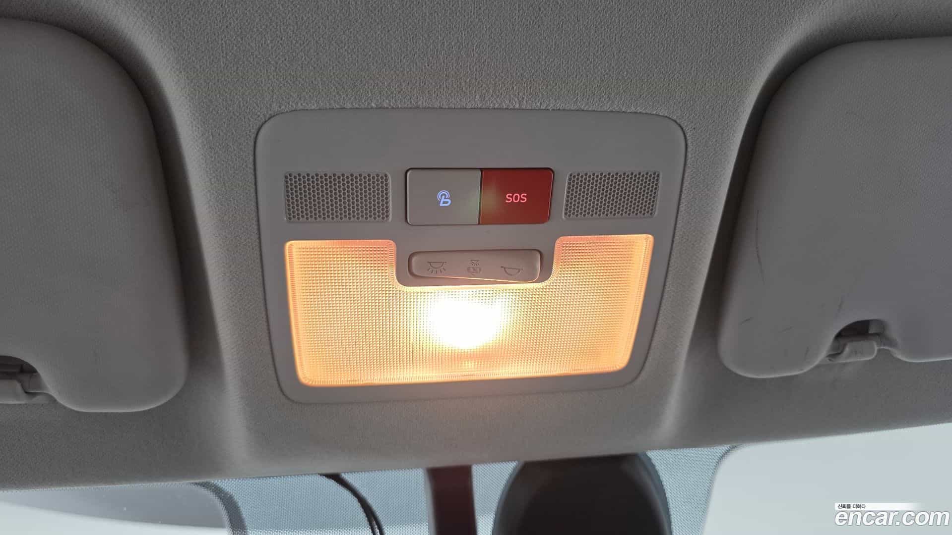 Venue Hyundai 2022.4-OPTION-022