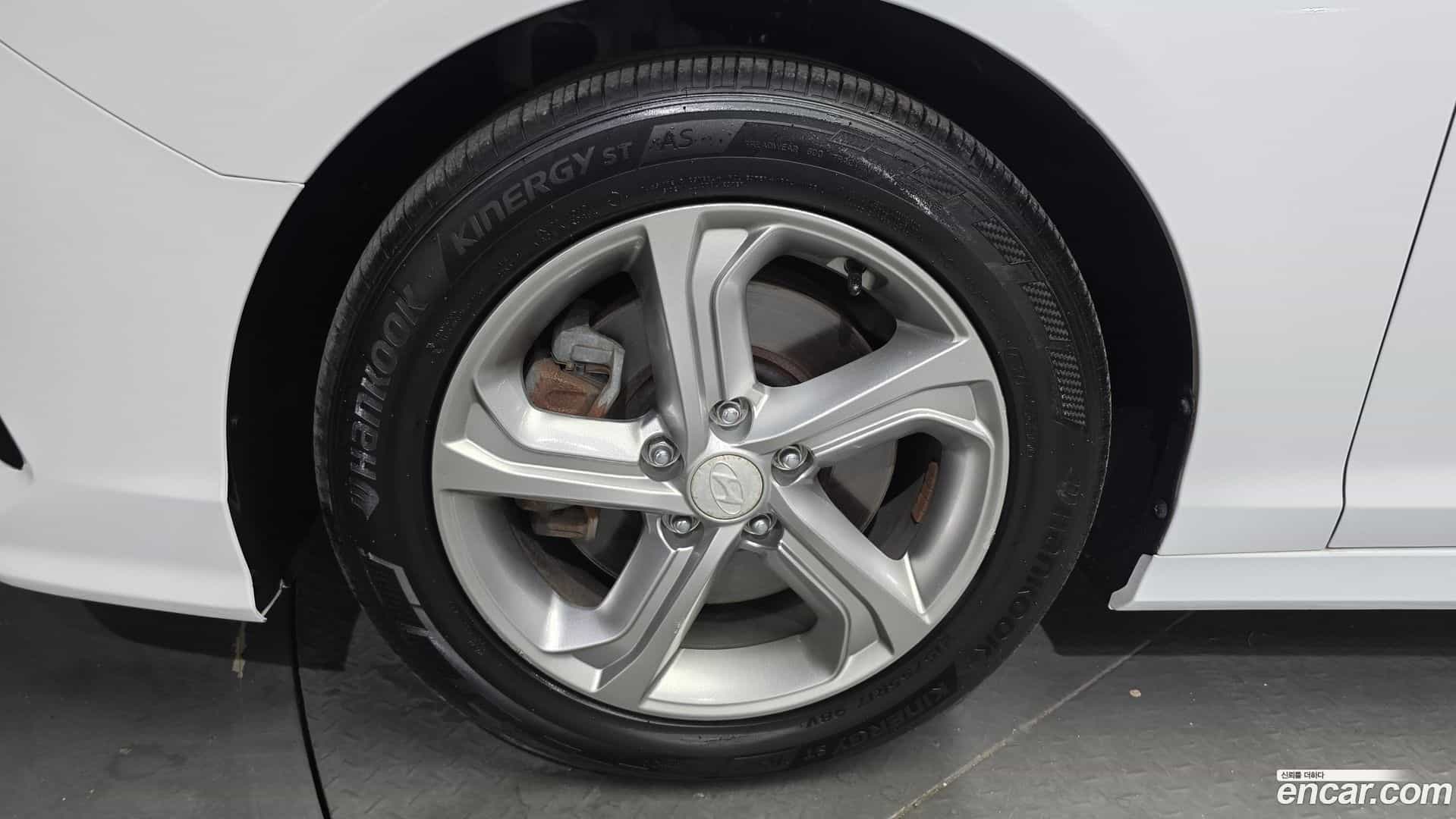 Sonata Hyundai 2019.0-OUTER-005
