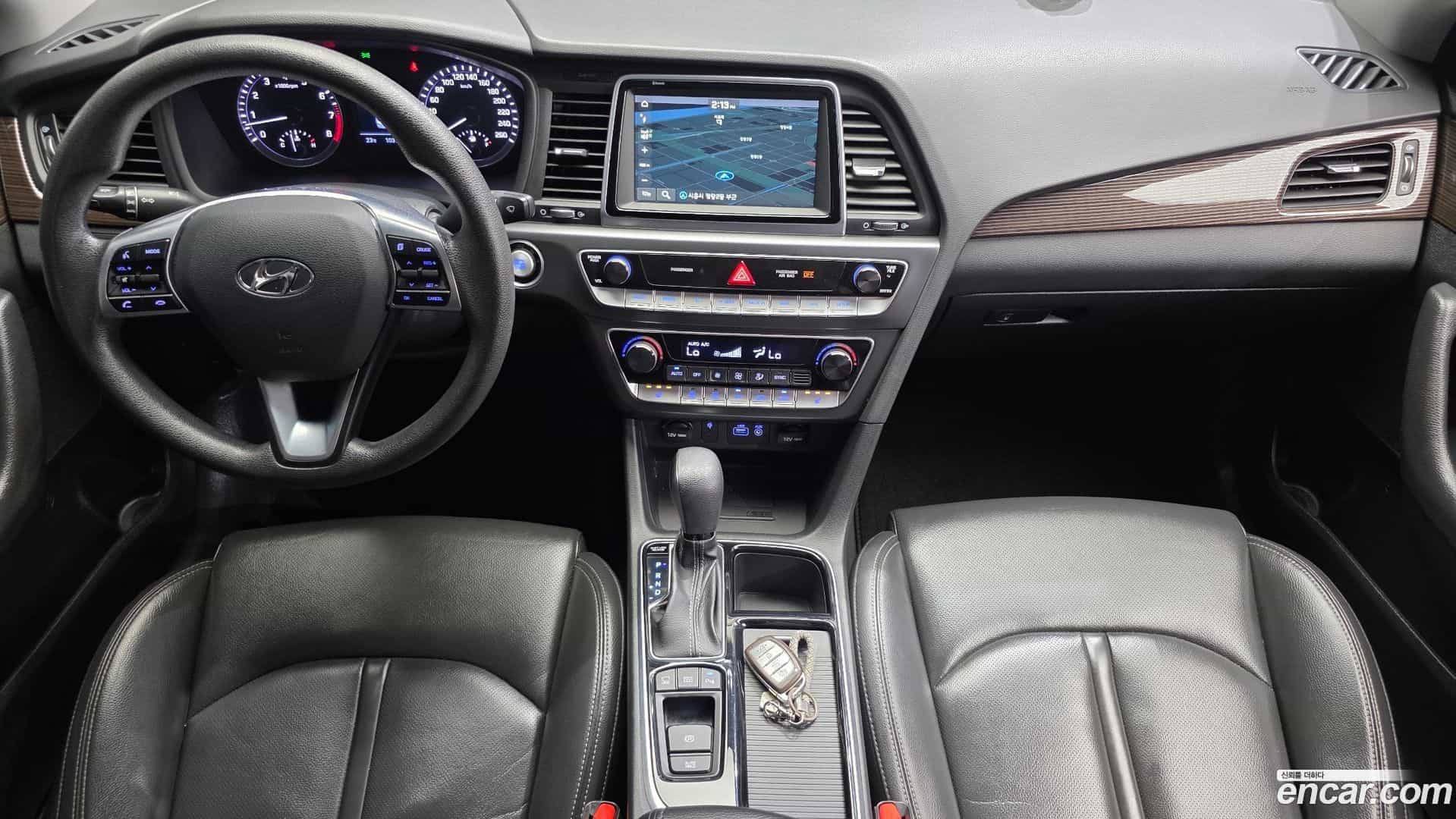 Sonata Hyundai 2019.0-INNER-007