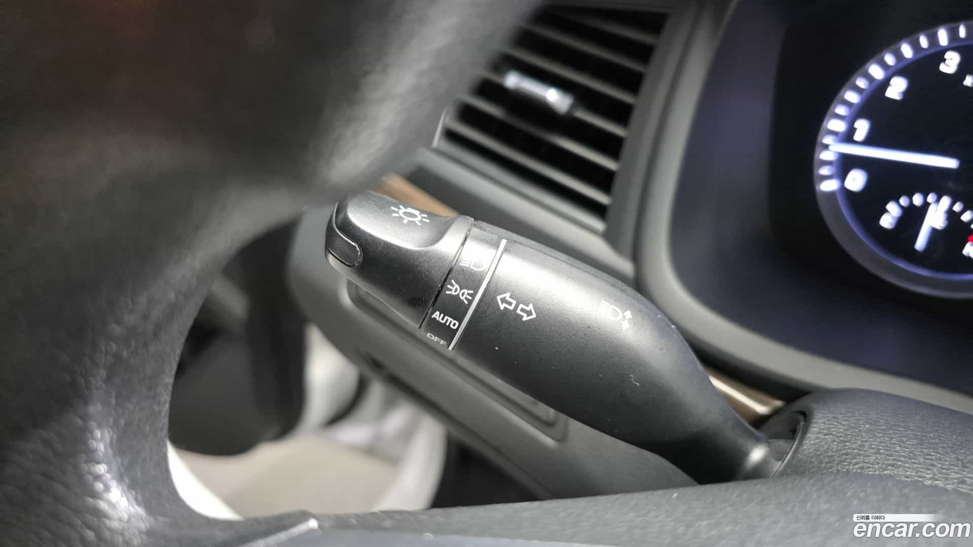 Sonata Hyundai 2019.0-OPTION-019
