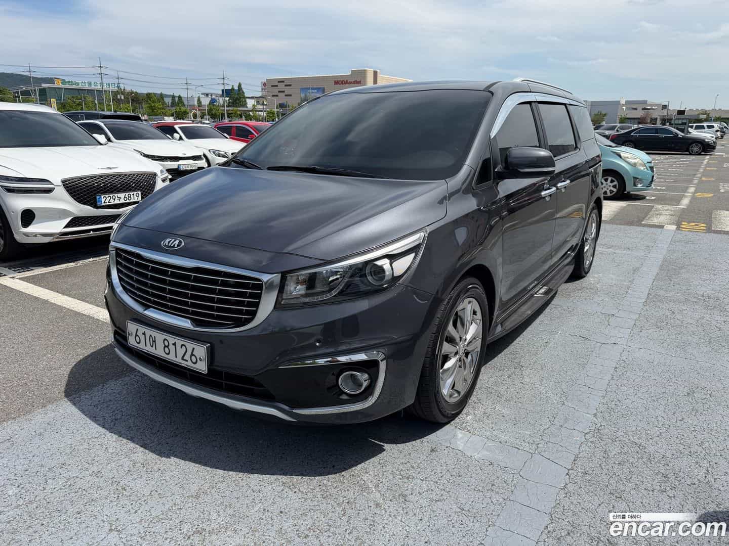 Canival Kia 2015.6-OUTER-001