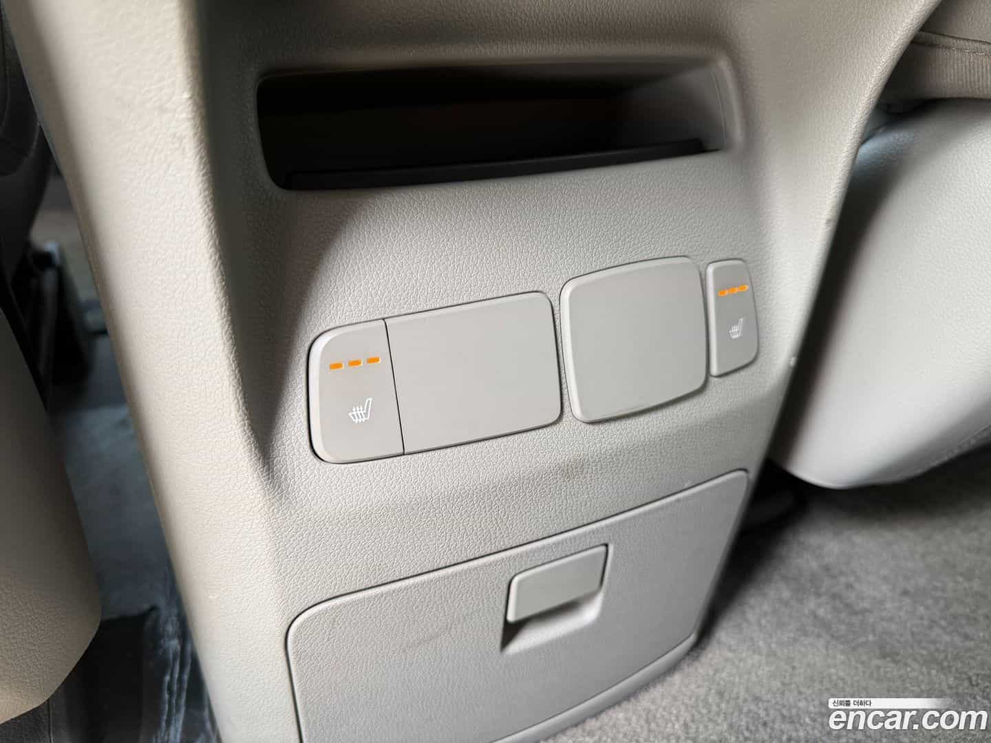 Canival Kia 2015.6-OPTION-021