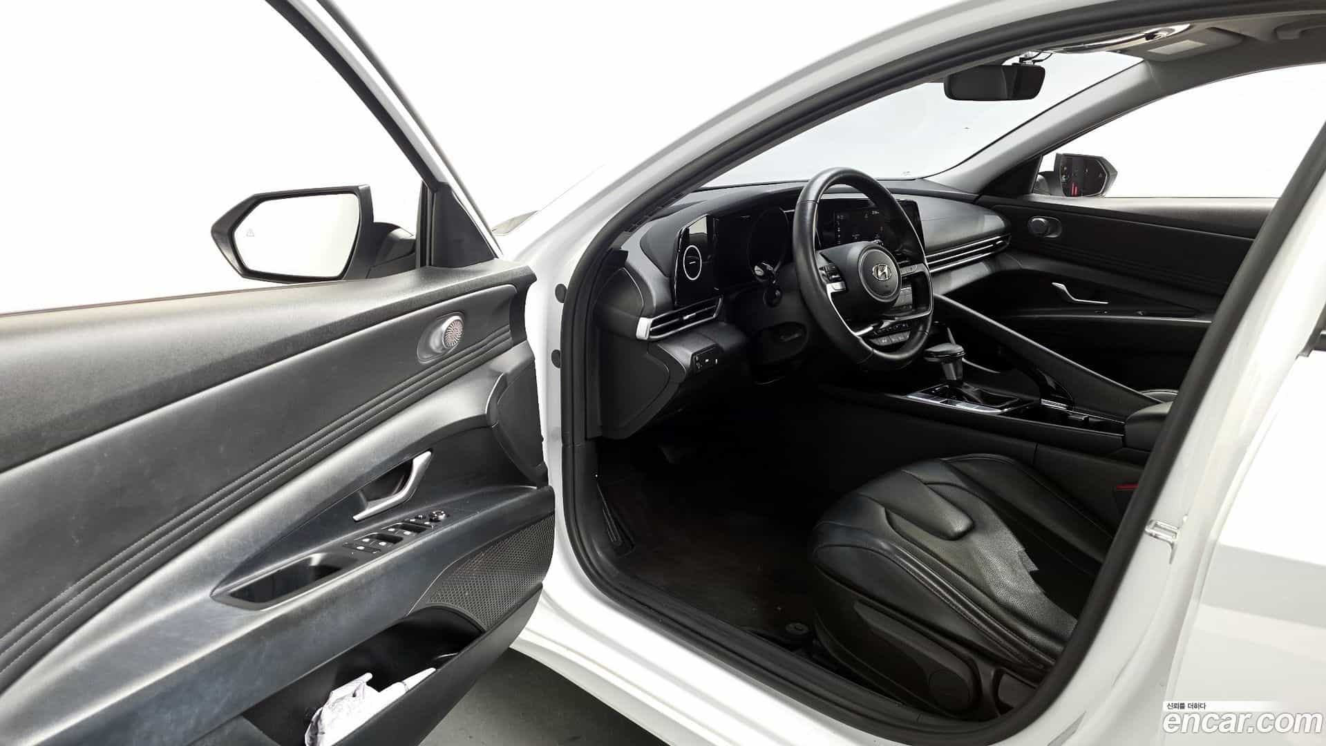 AVANTE Hyundai 2021.8-INNER-010