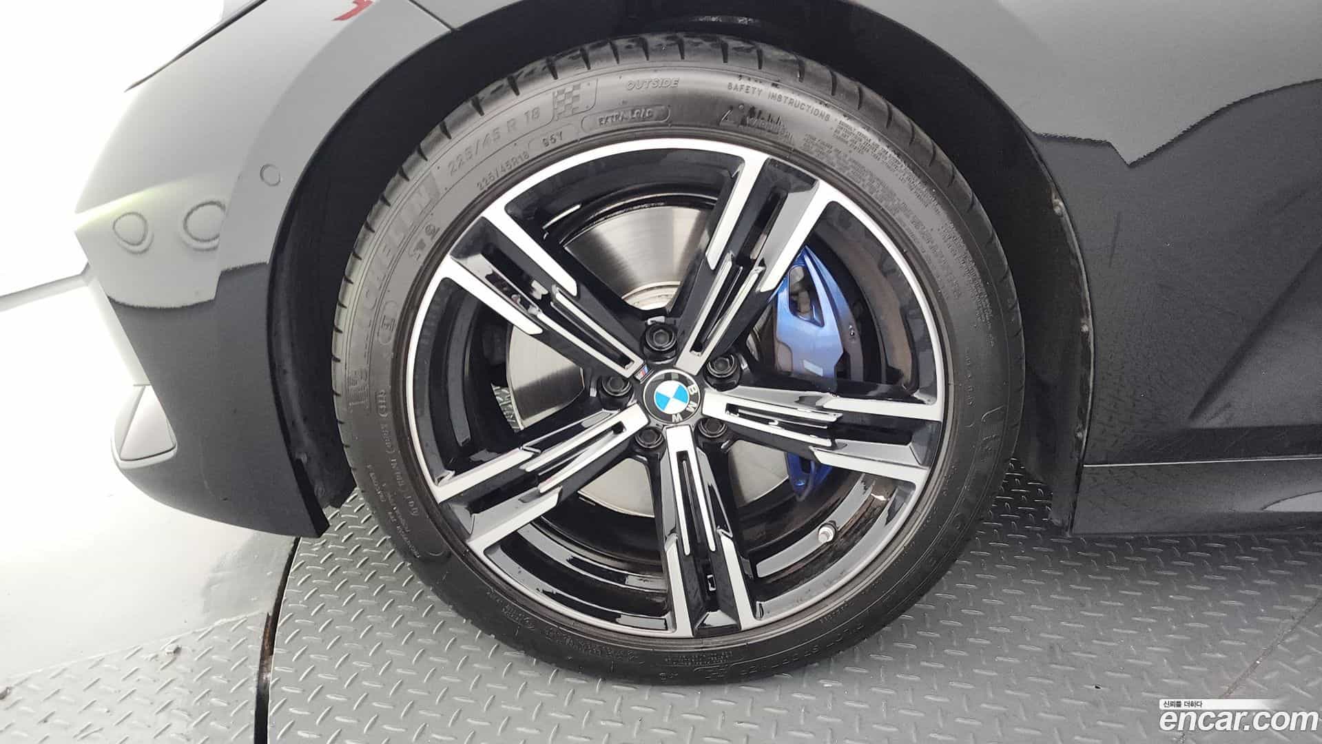 3-Series BMW 2024.2-OUTER-005