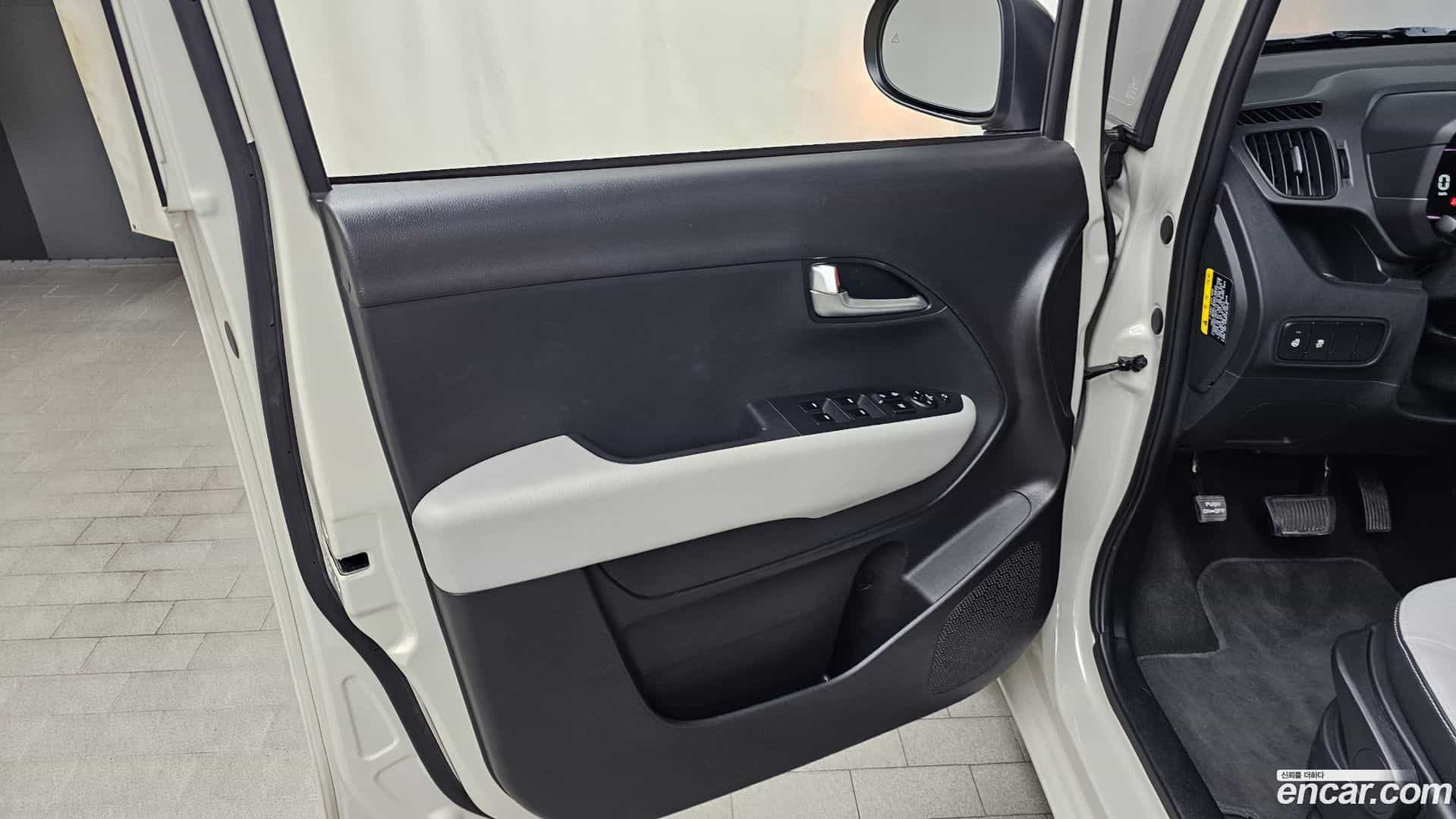 RAY Kia 2023.3-INNER-034