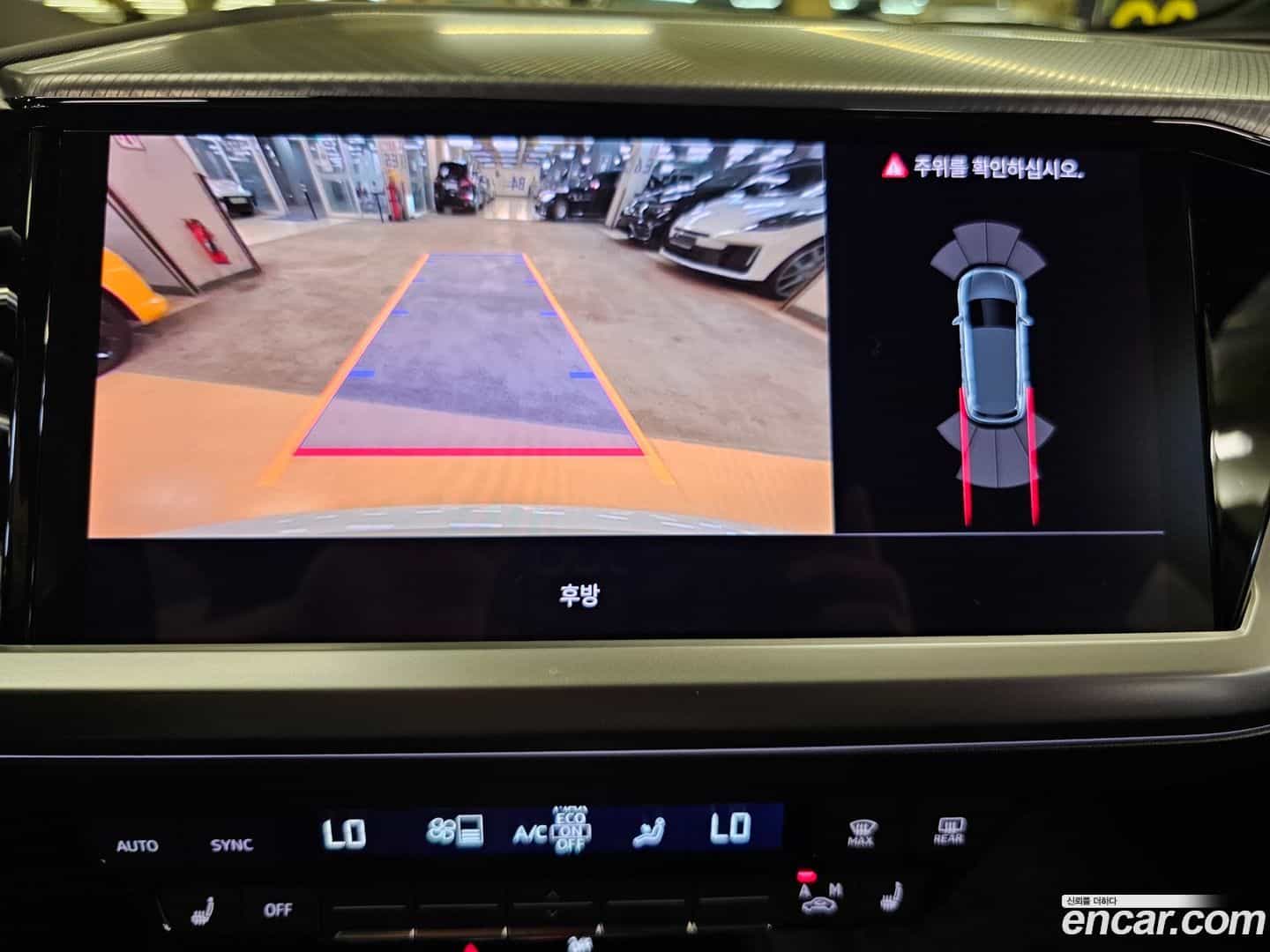 Q4 e-tron Audi 2022.8-OPTION-019