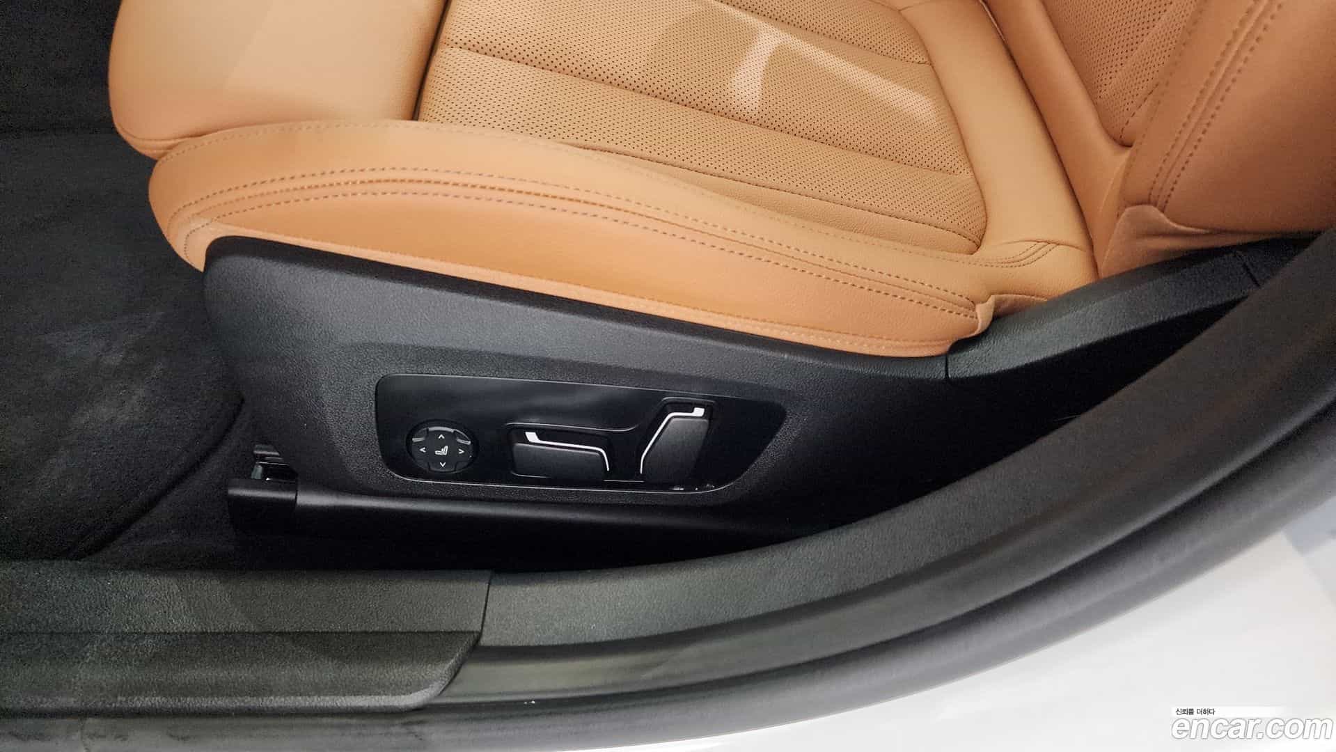 3-Series BMW 2024.6-OPTION-044