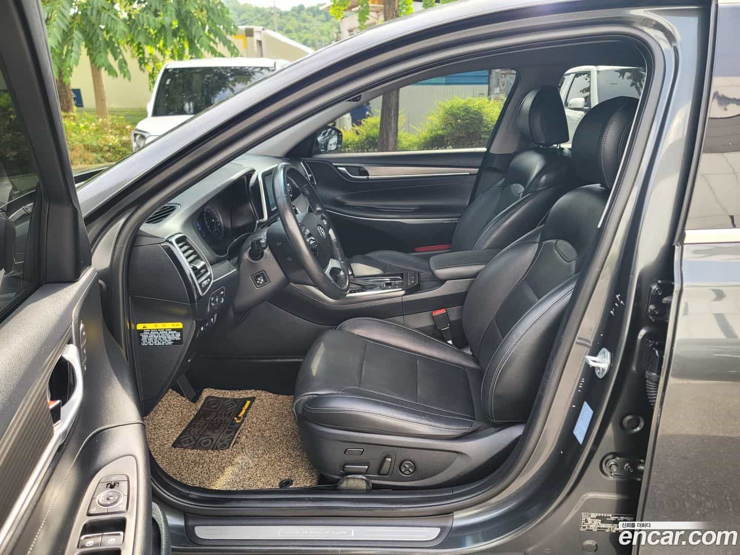 Grandeur Hyundai 2019.3-INNER-010