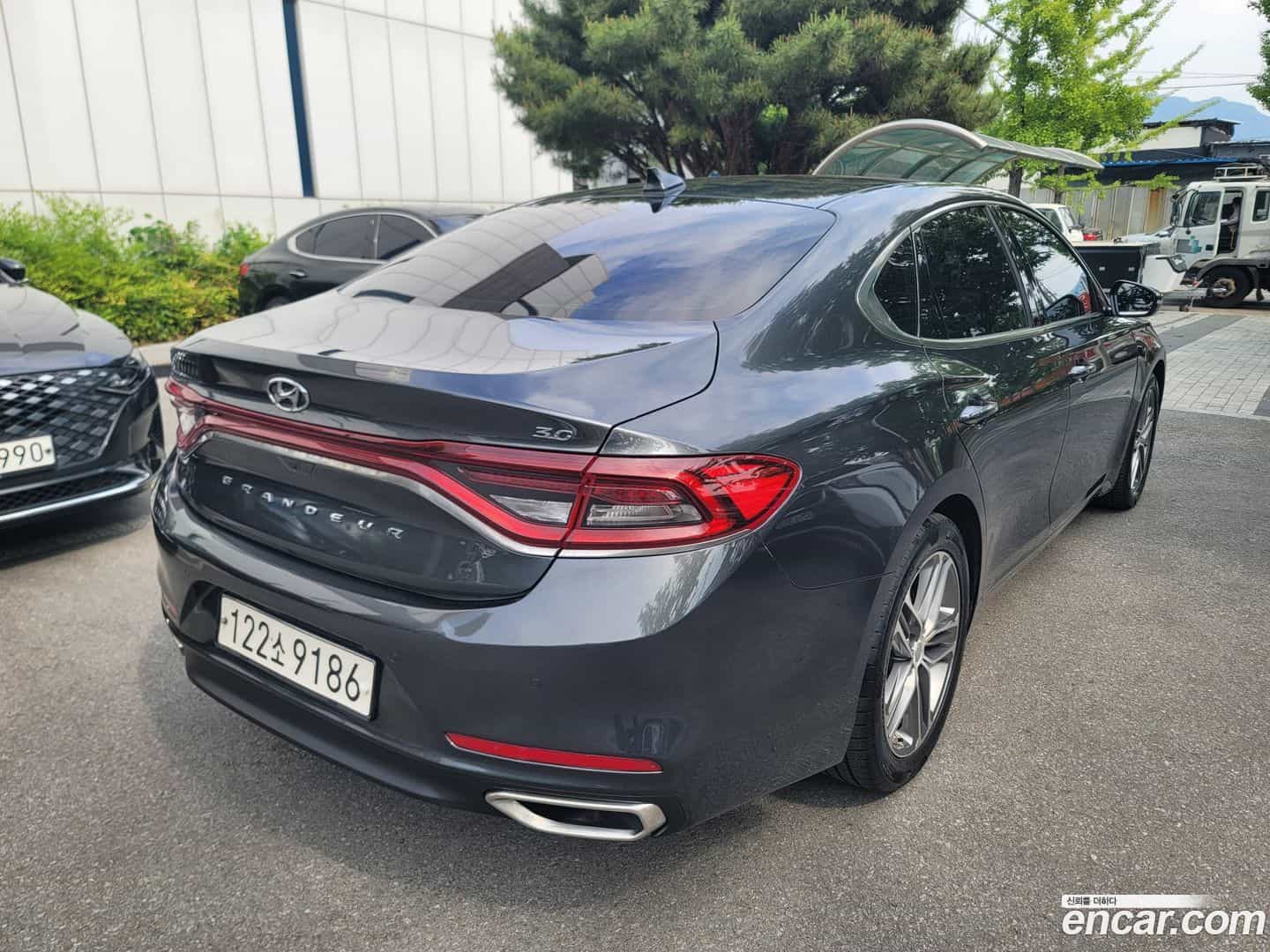Grandeur Hyundai 2019.3-OPTION-017