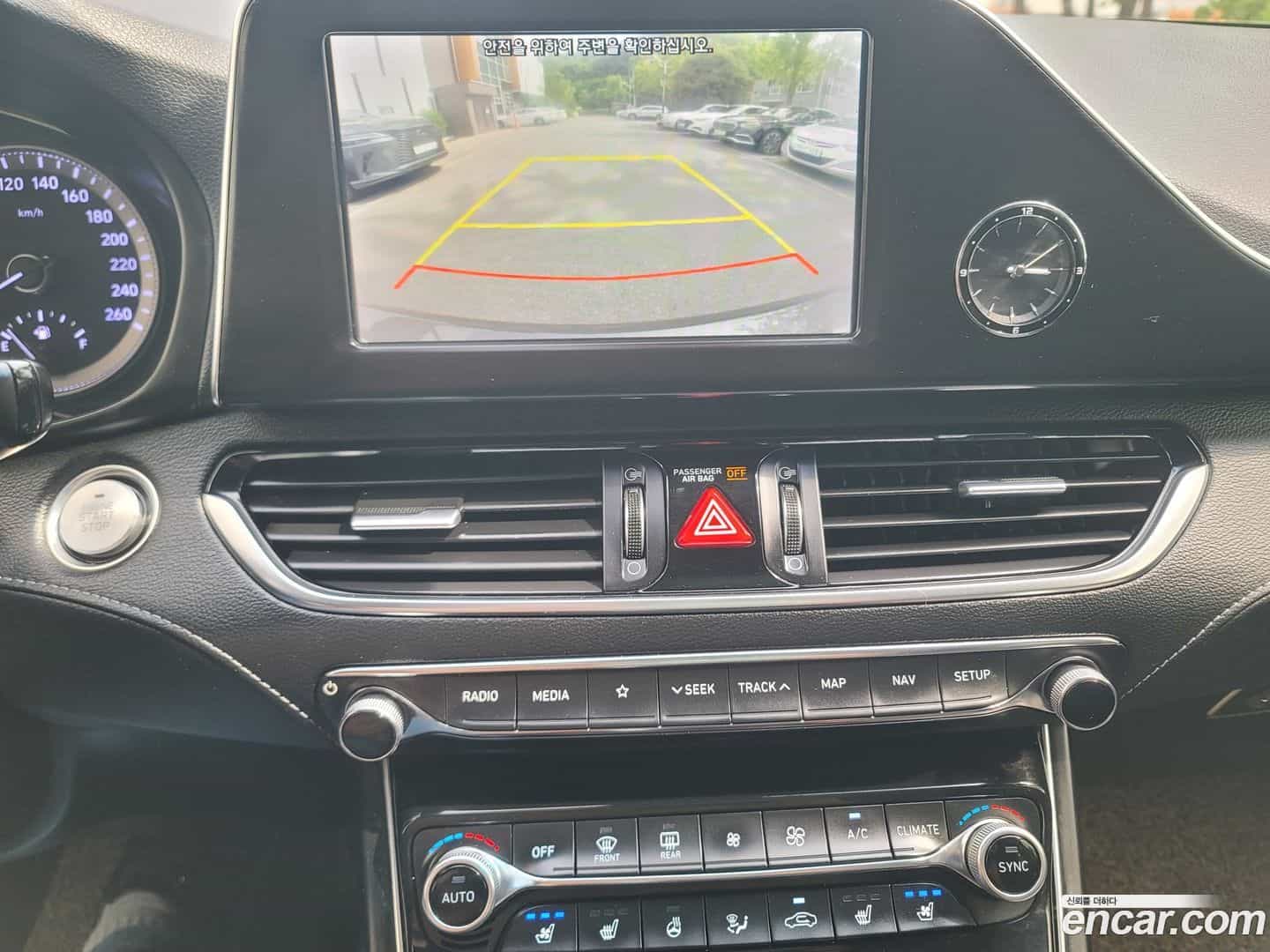 Grandeur Hyundai 2019.3-OPTION-020