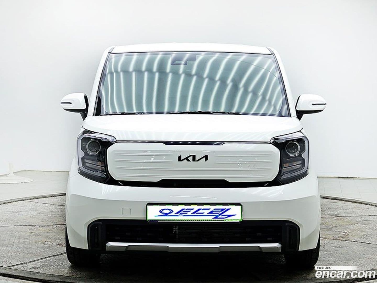 Main__Slider__Photo:RAY Kia 2025.0-0