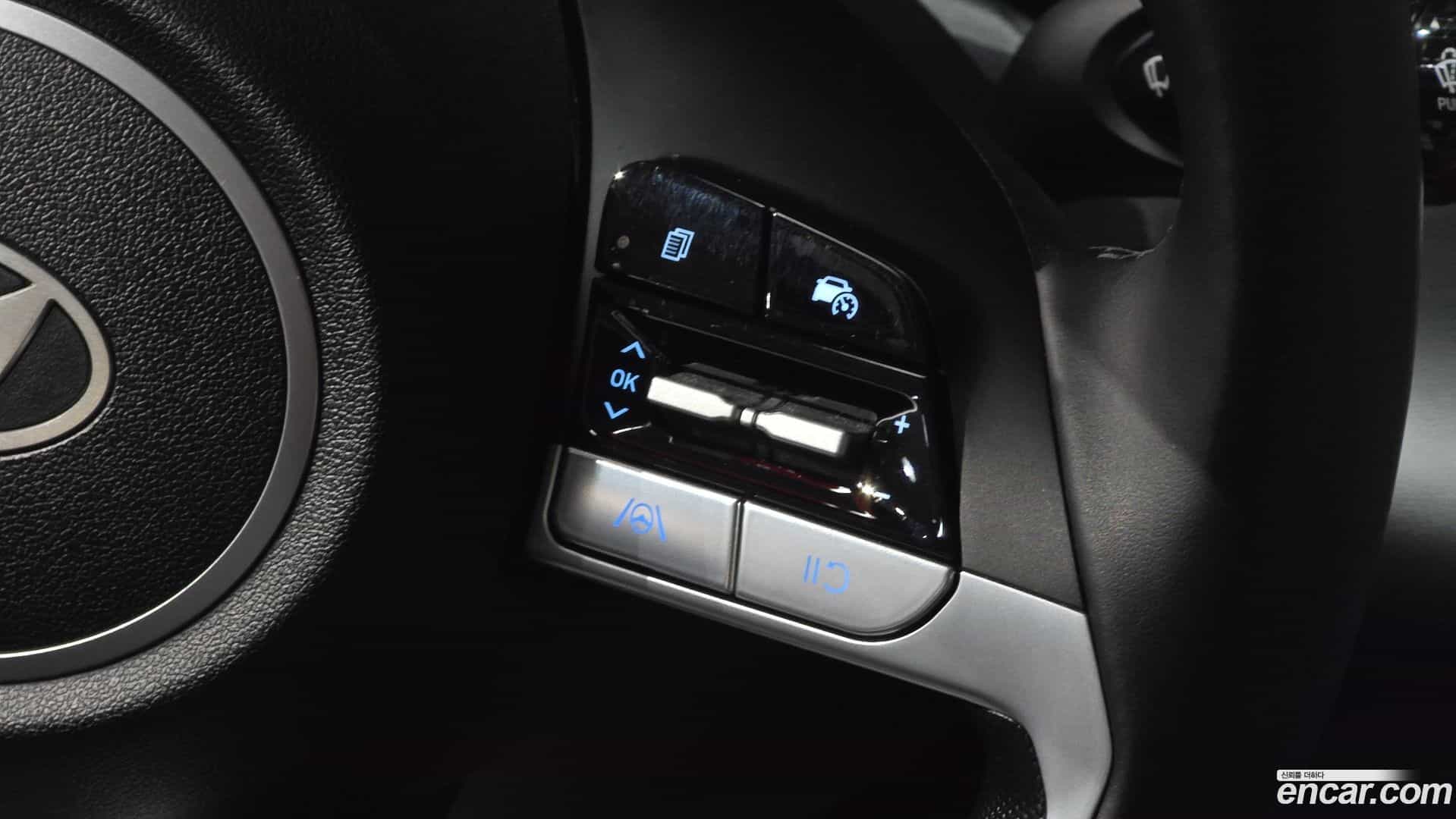 AVANTE Hyundai 2023.3-OPTION-022