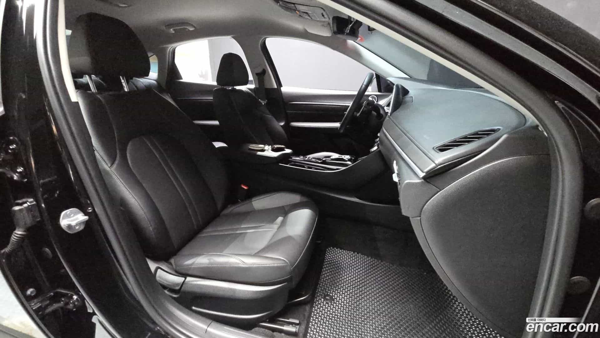 Sonata Hyundai 2022.8-OPTION-015