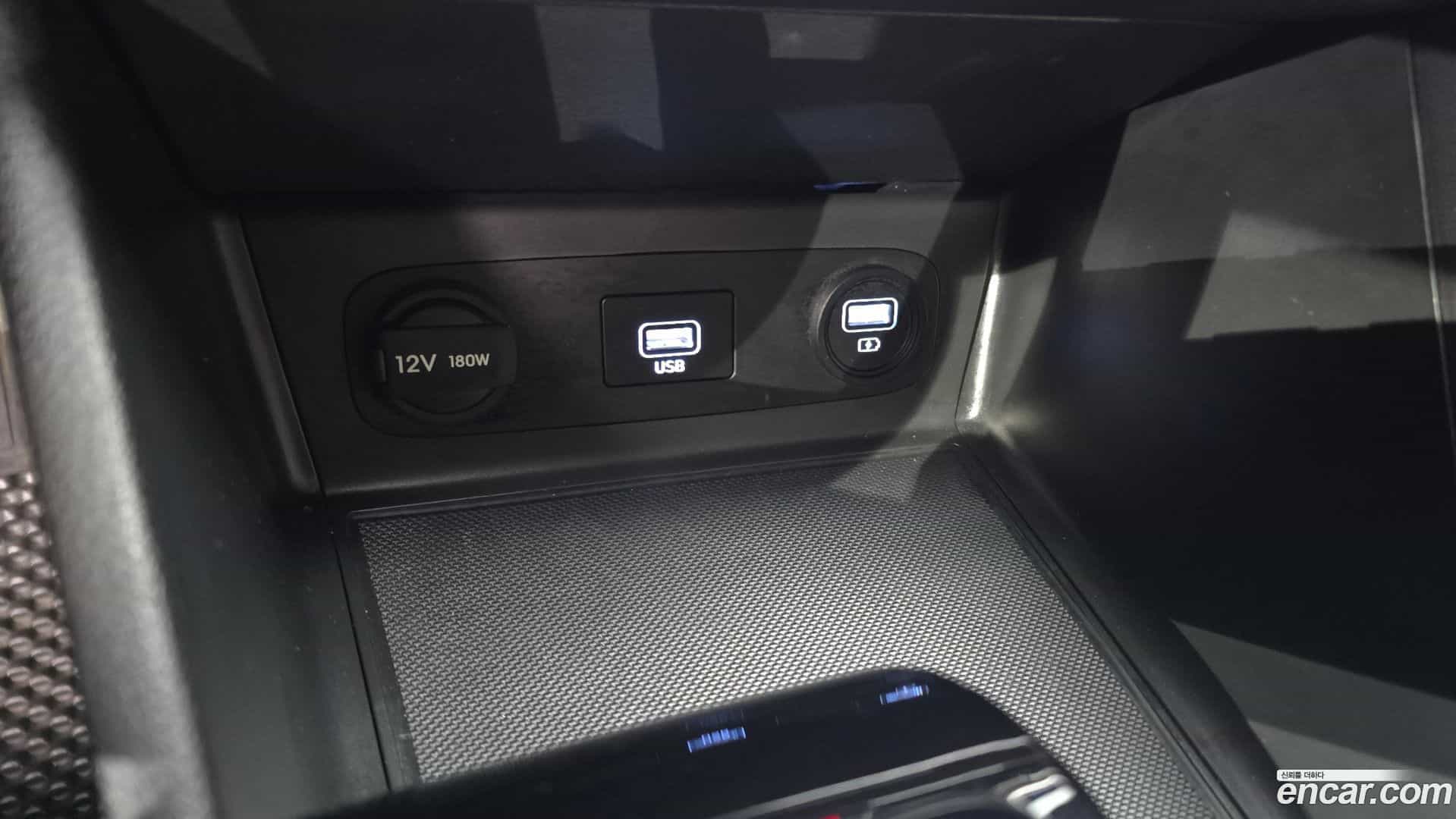 Sonata Hyundai 2022.8-OPTION-041