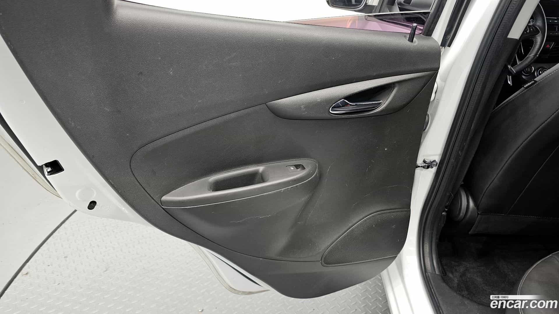 Spark Chevrolet 2021.6-INNER-035