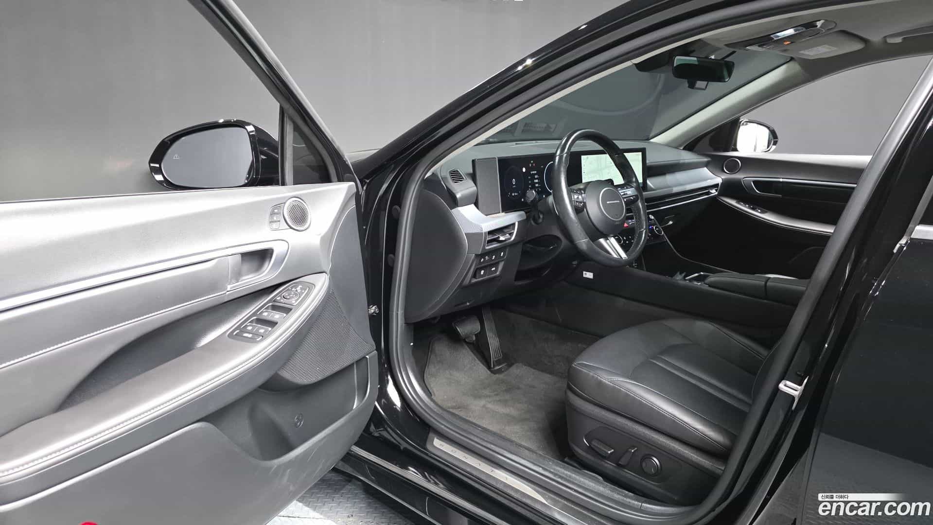 Sonata Hyundai 2023.5-INNER-010