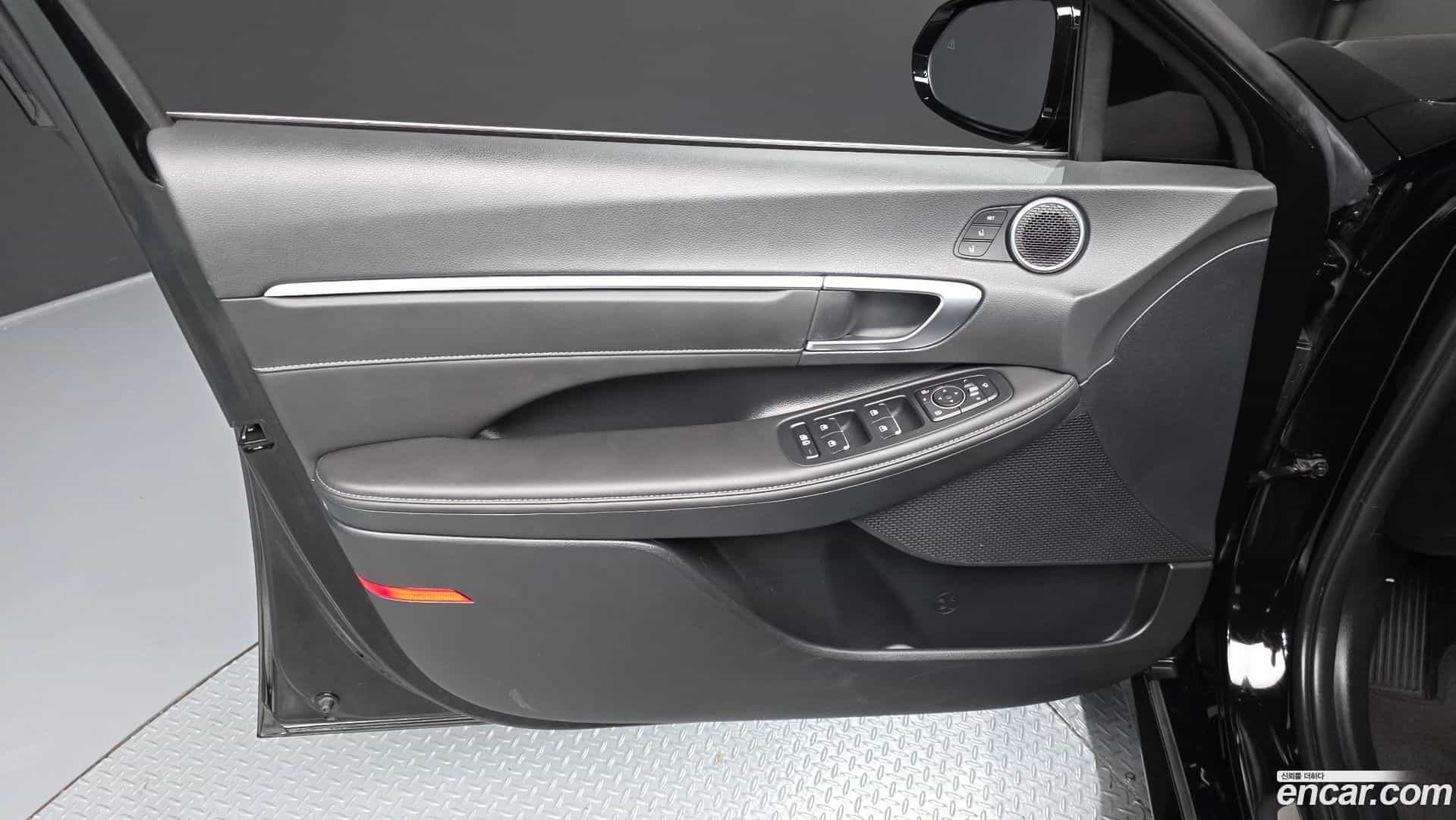 Sonata Hyundai 2023.5-INNER-034