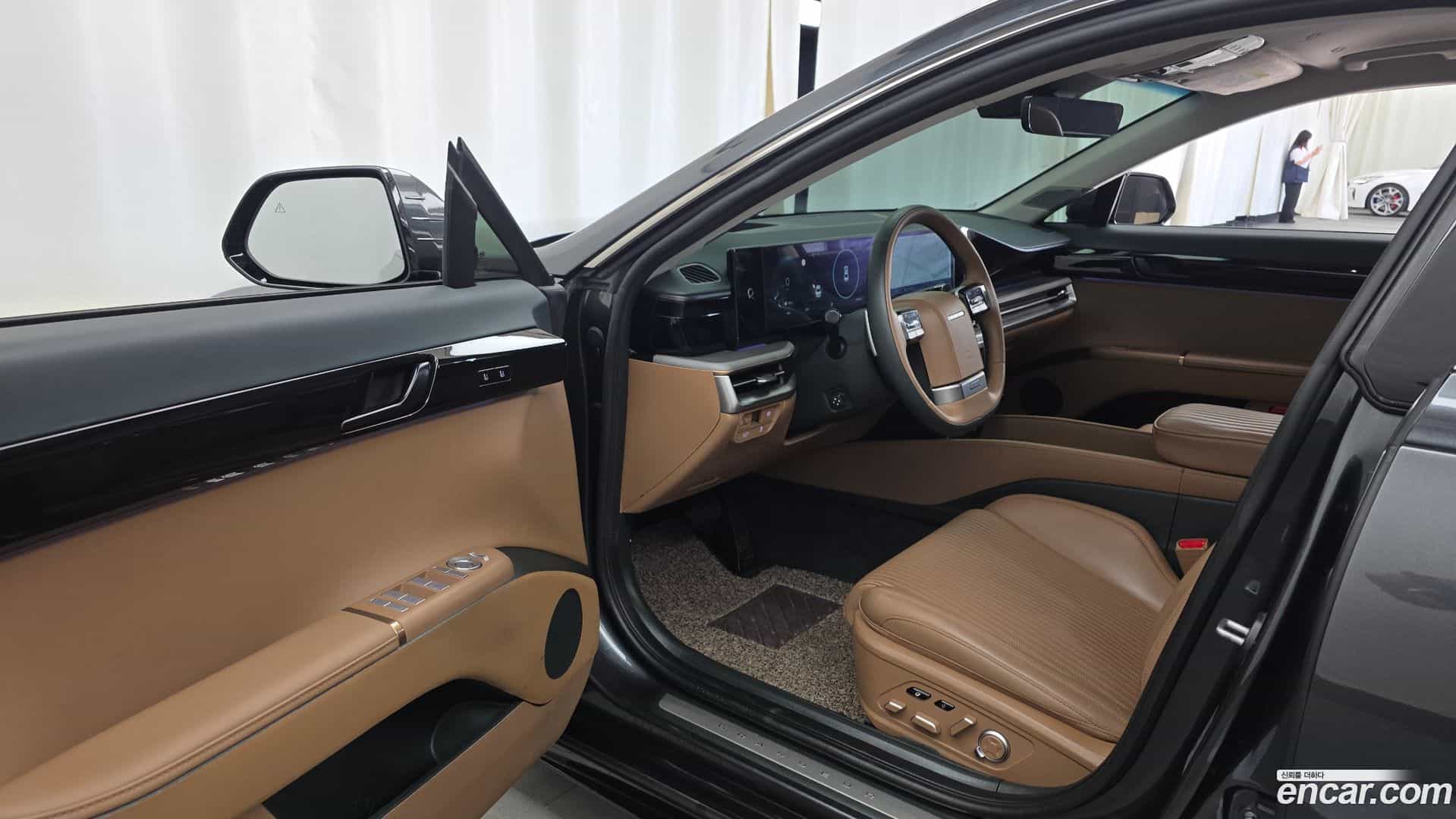 Grandeur Hyundai 2024.3-INNER-010