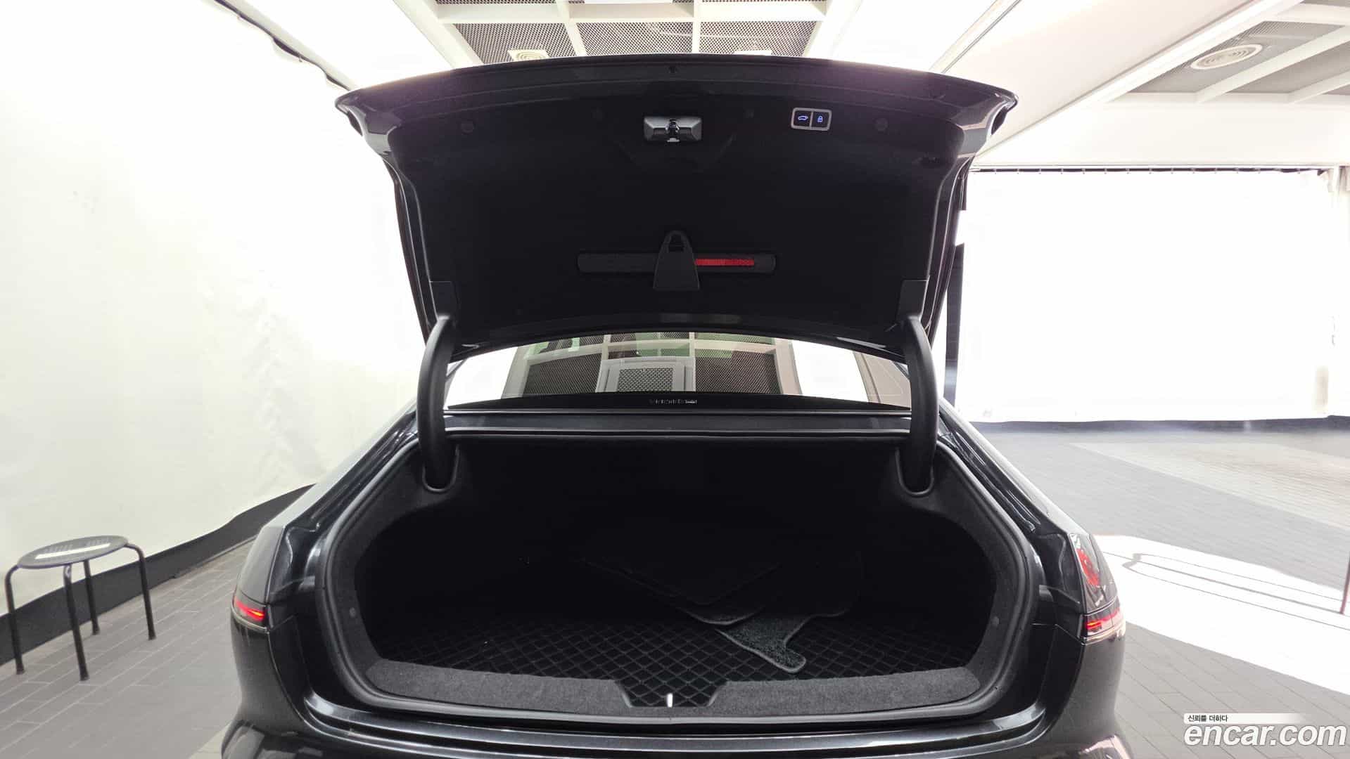 Grandeur Hyundai 2024.3-OPTION-024