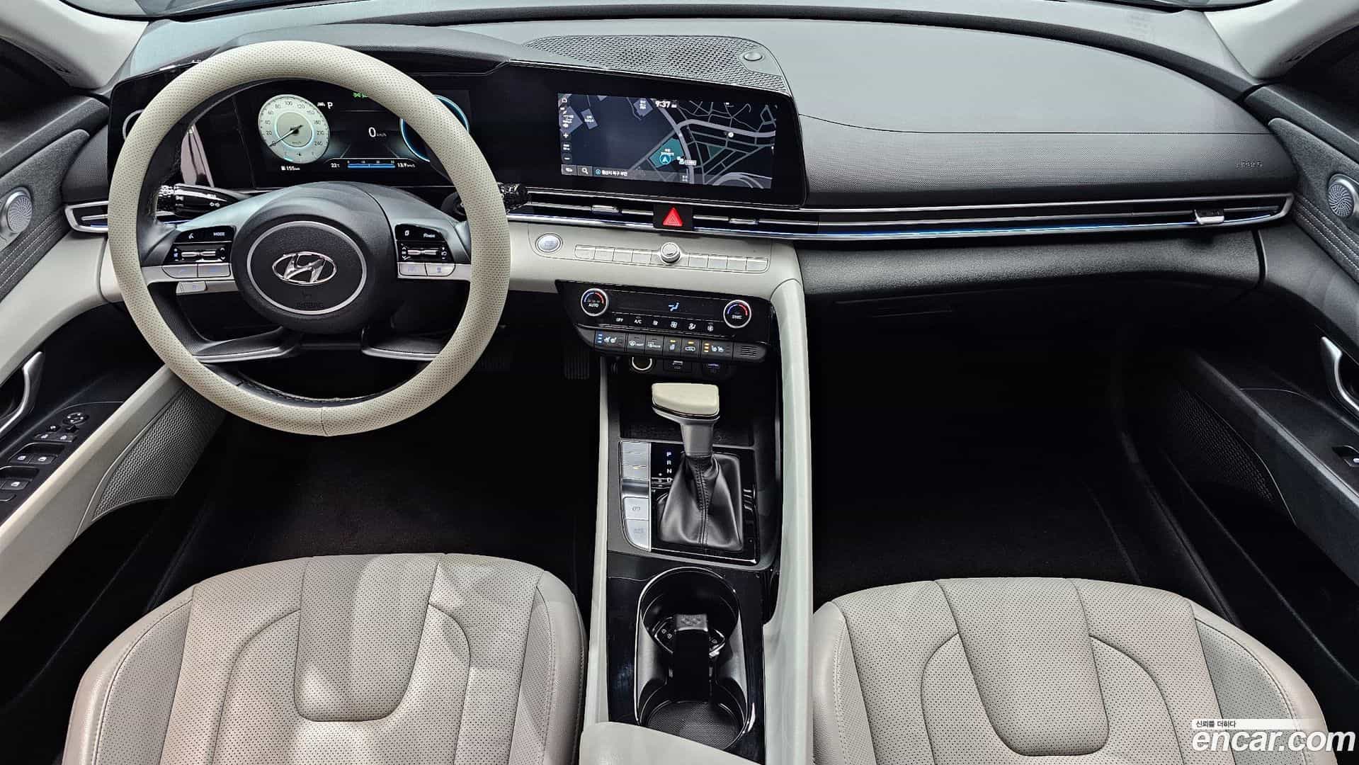 AVANTE Hyundai 2020.4-INNER-007