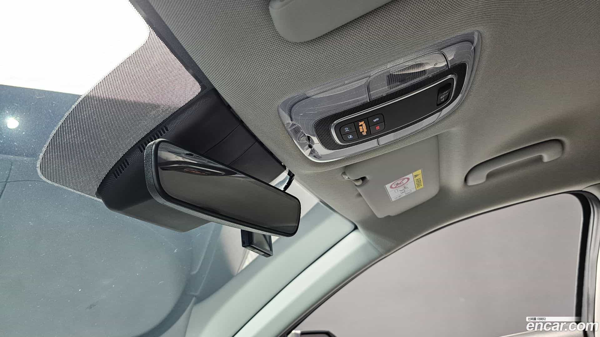 AVANTE Hyundai 2020.4-OPTION-024