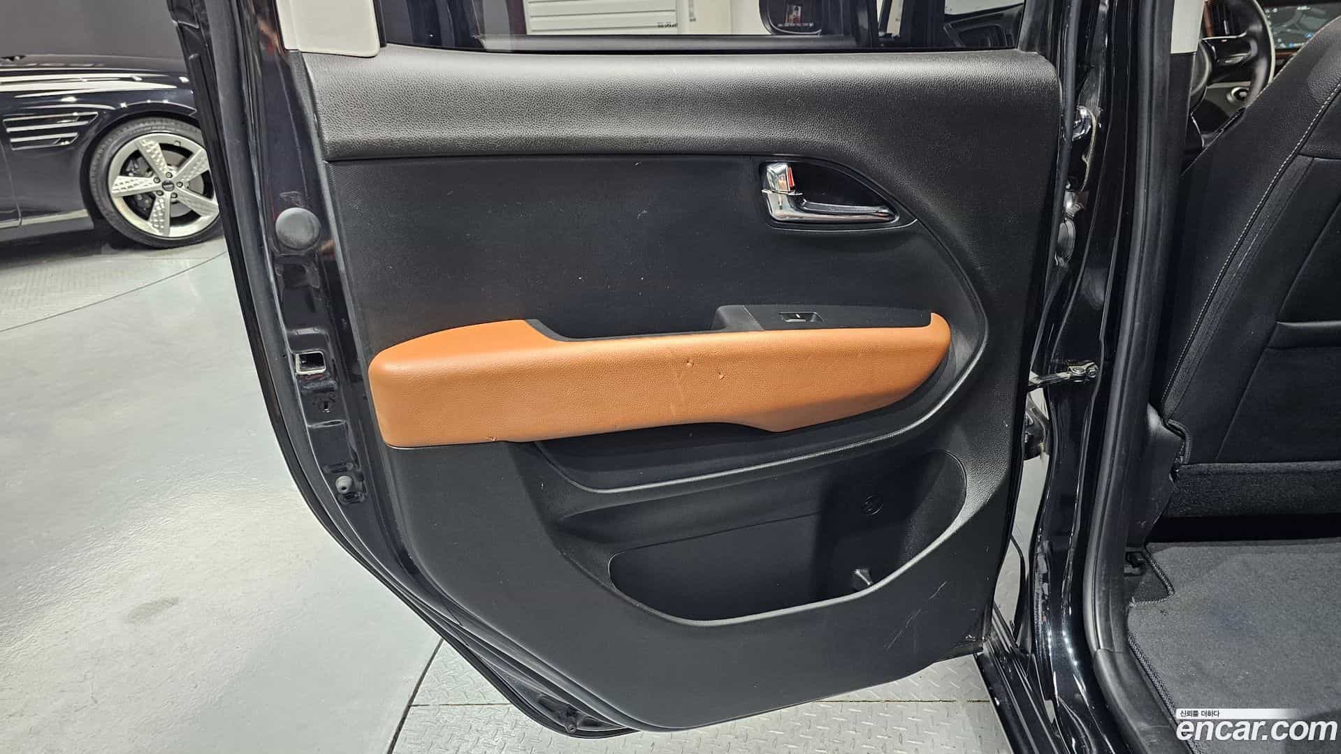 RAY Kia 2018.4-INNER-035