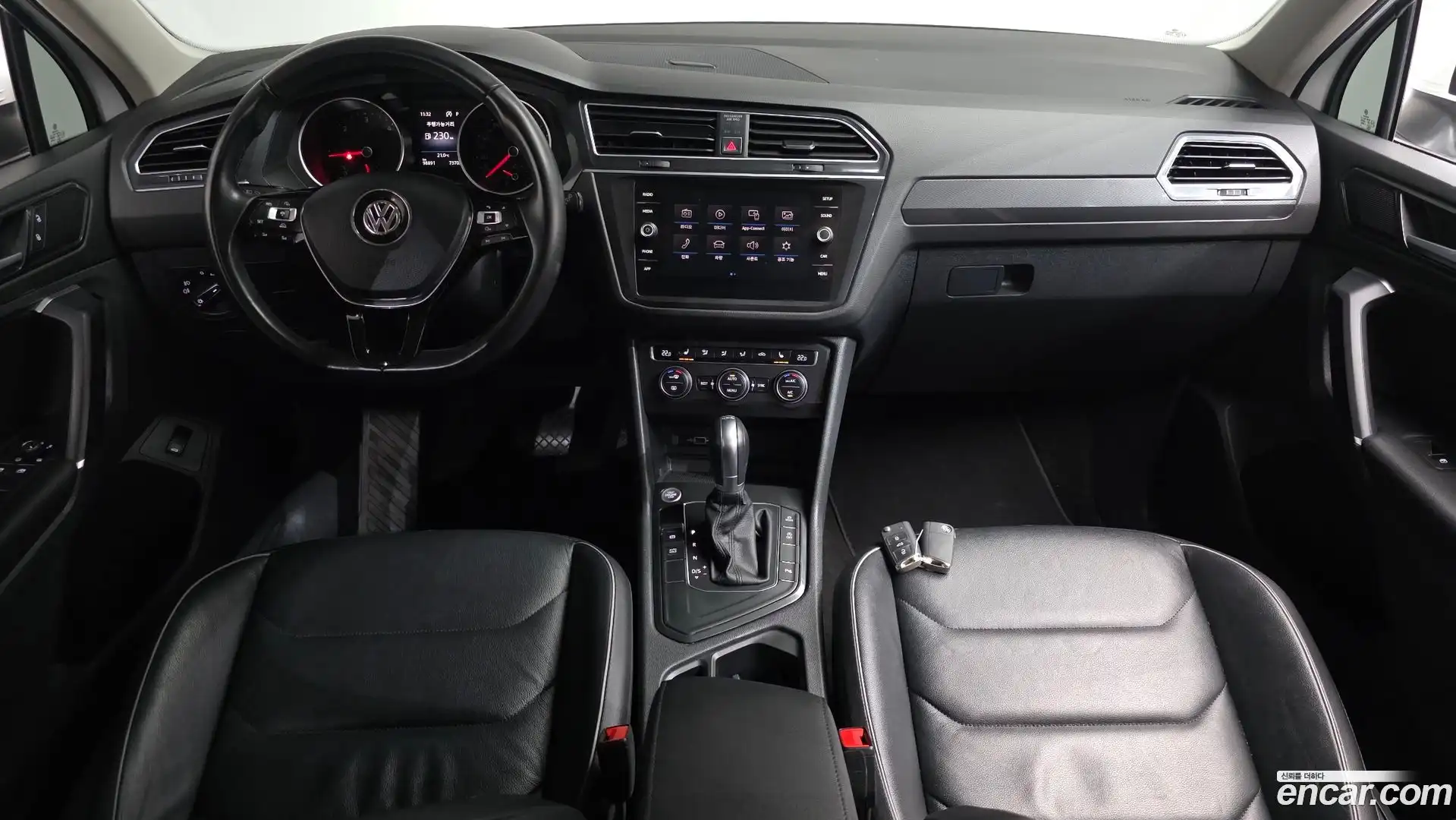 Tiguan Volkswagen 2018.10-INNER-007