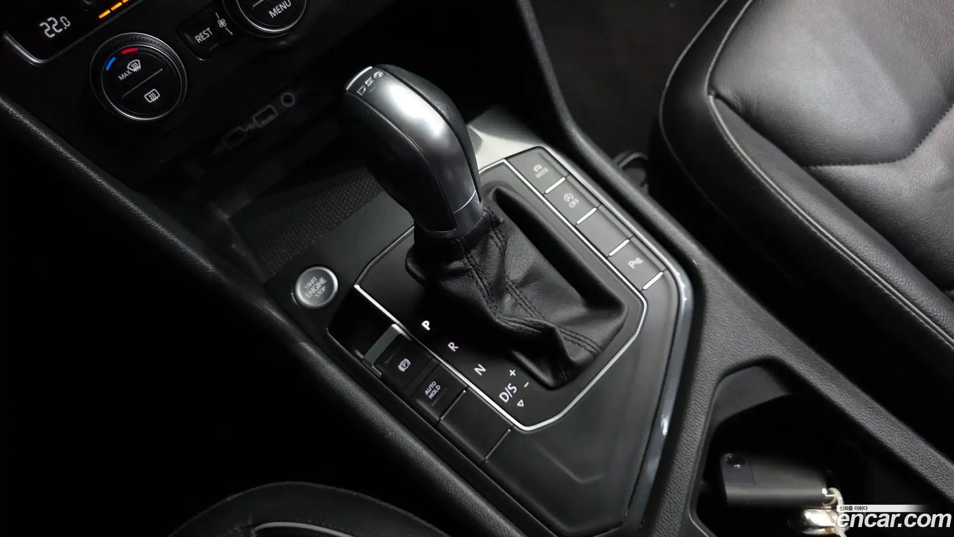 Tiguan Volkswagen 2018.10-INNER-009
