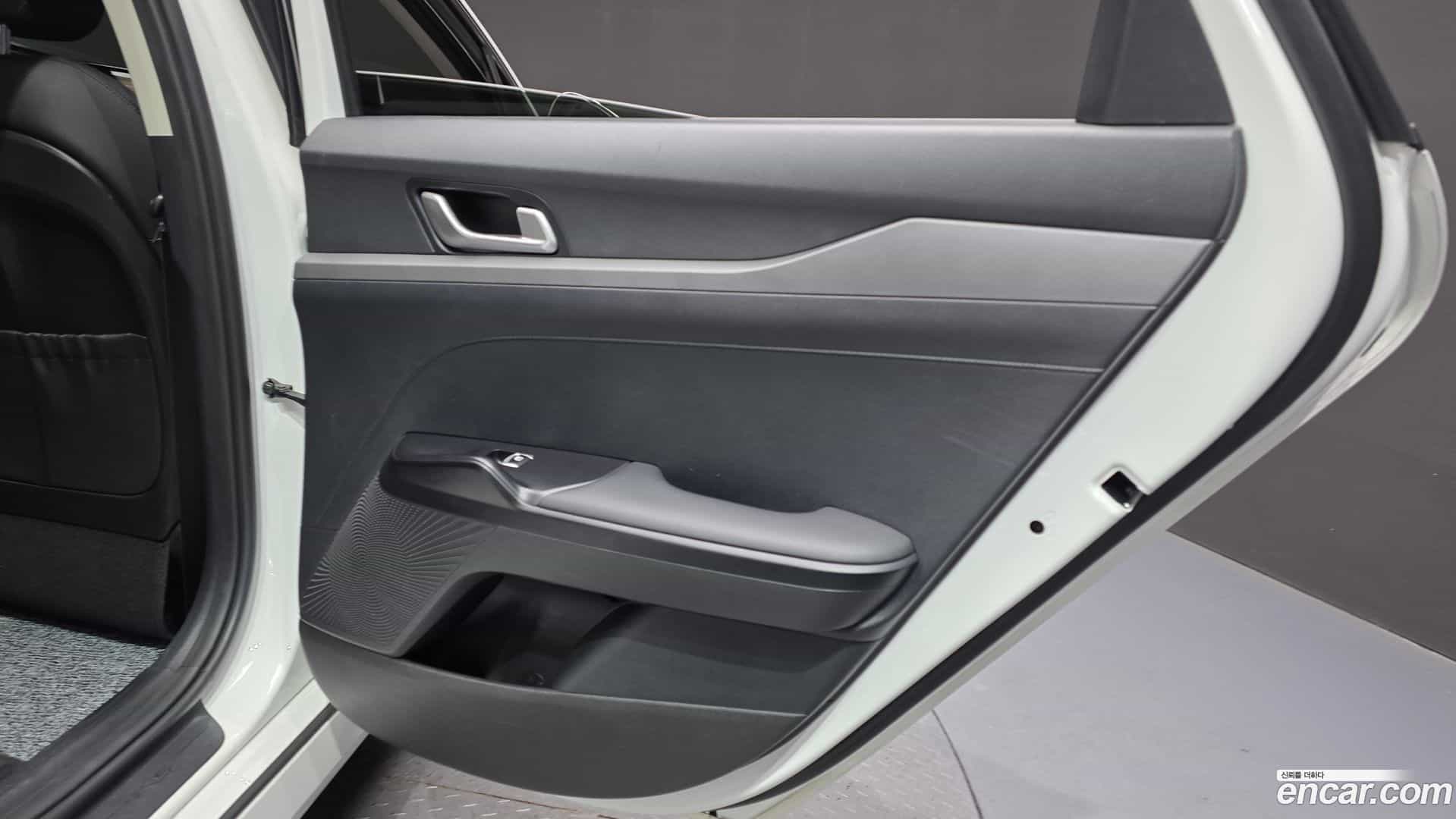 K5 Kia 2021.10-INNER-035