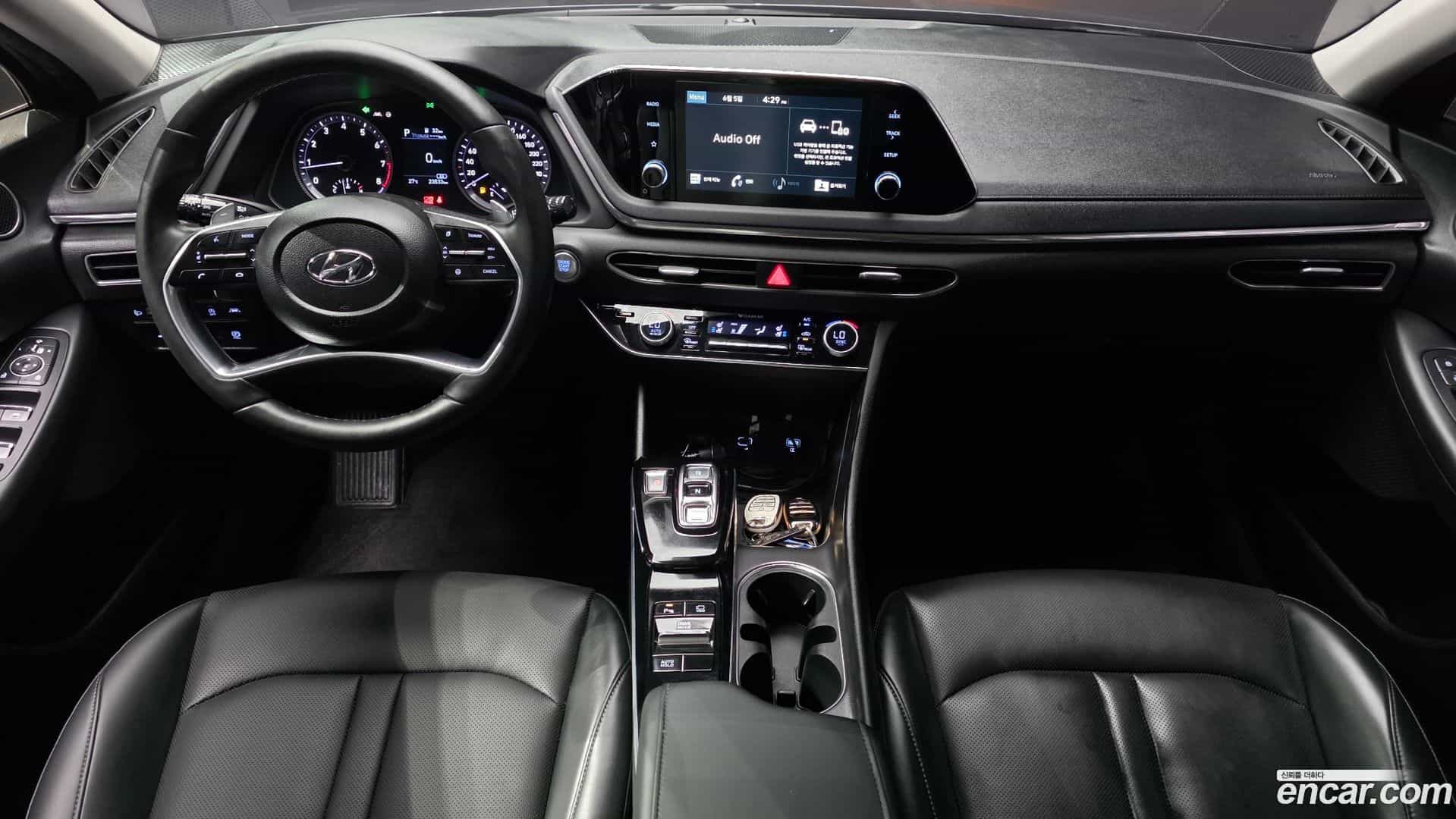 Sonata Hyundai 2019.4-INNER-007