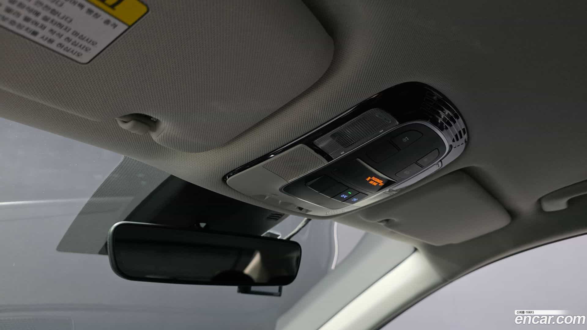 Sonata Hyundai 2019.4-OPTION-021