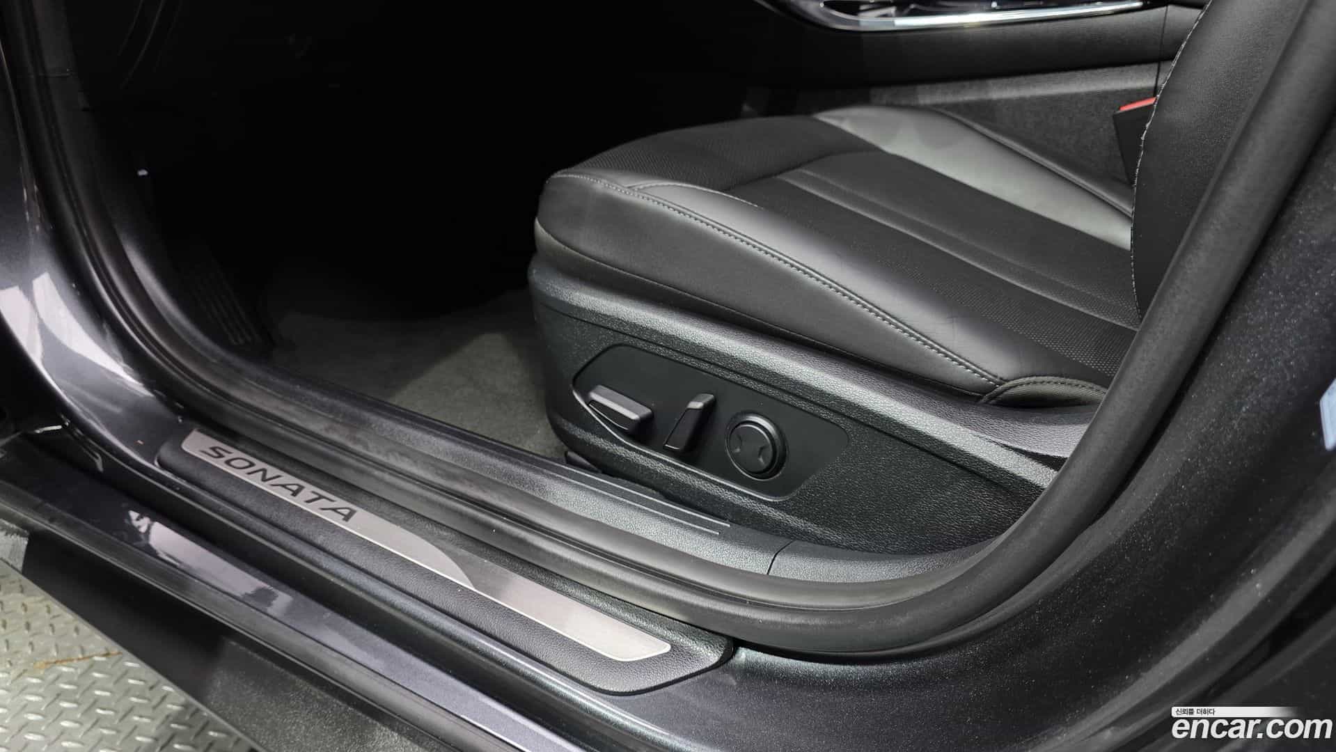 Sonata Hyundai 2019.4-OPTION-022