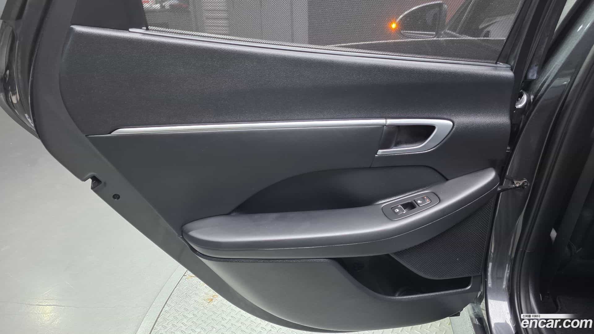 Sonata Hyundai 2019.4-INNER-035