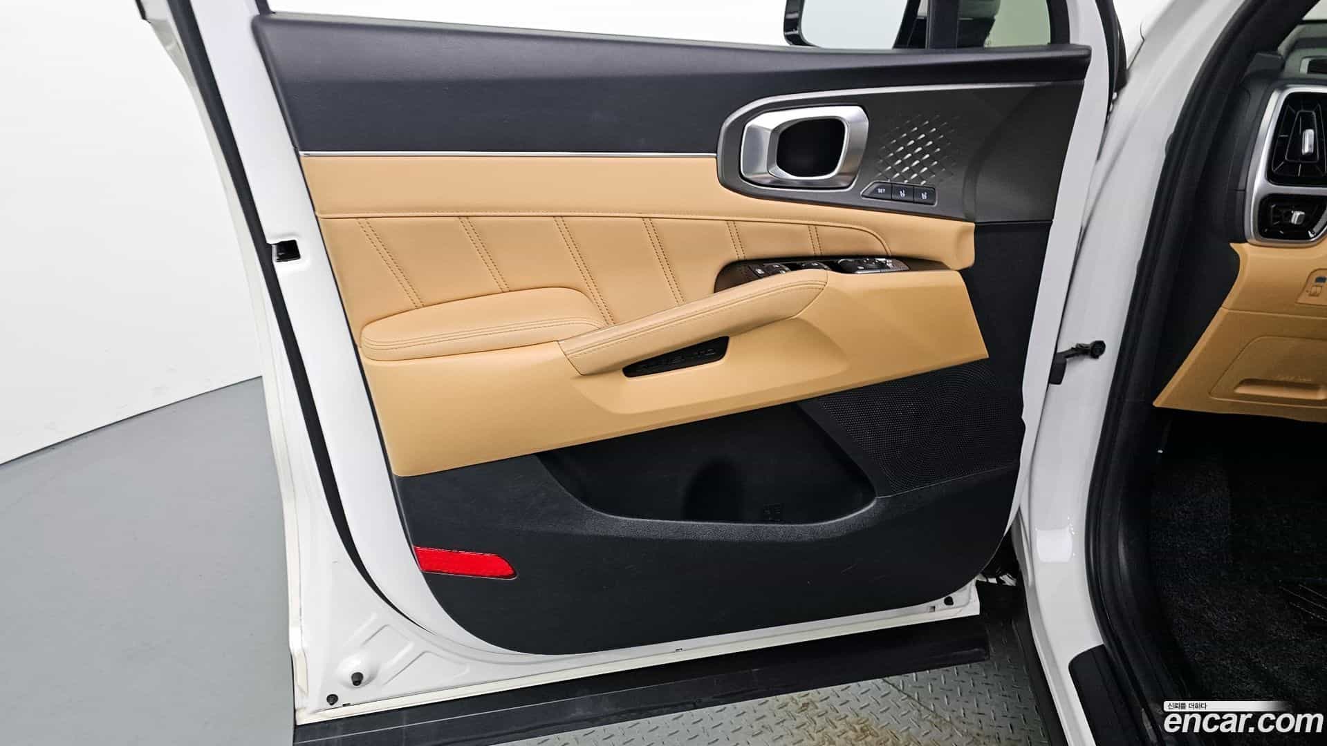 Sorento Kia 2021.1-INNER-034