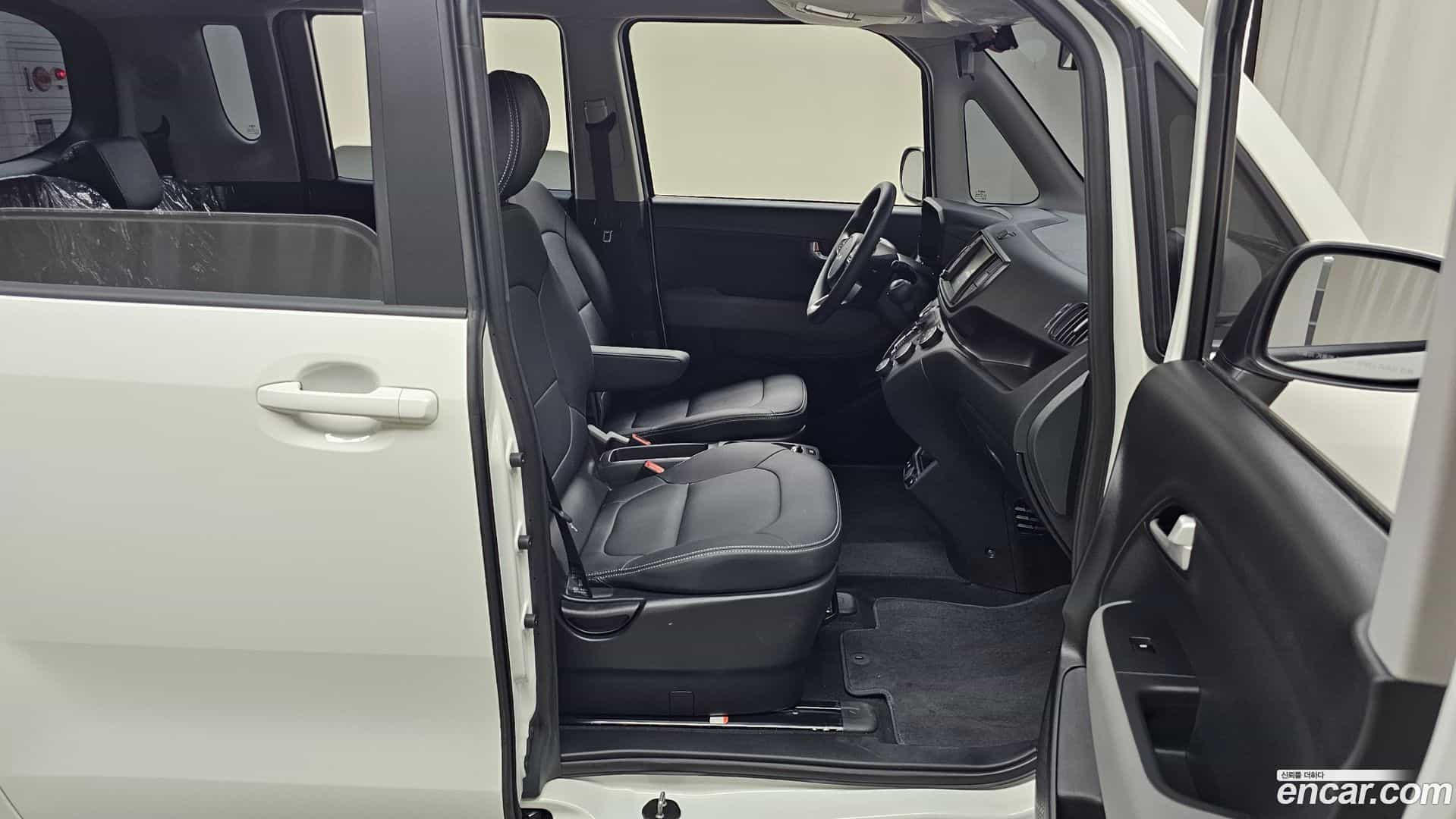 RAY Kia 2025.1-INNER-036