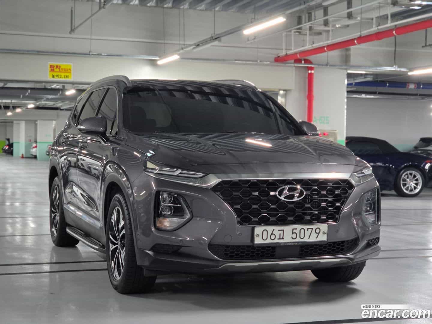 Santafe Hyundai 2018.3-OUTER-001