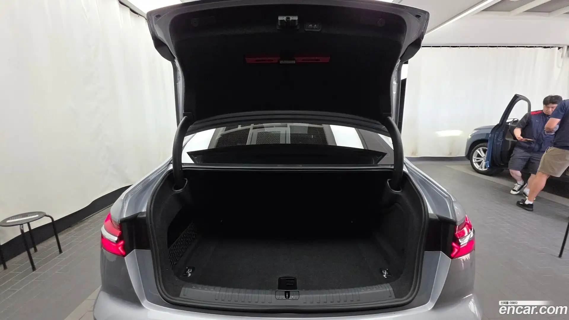 A6 Audi 2022.4-OPTION-024