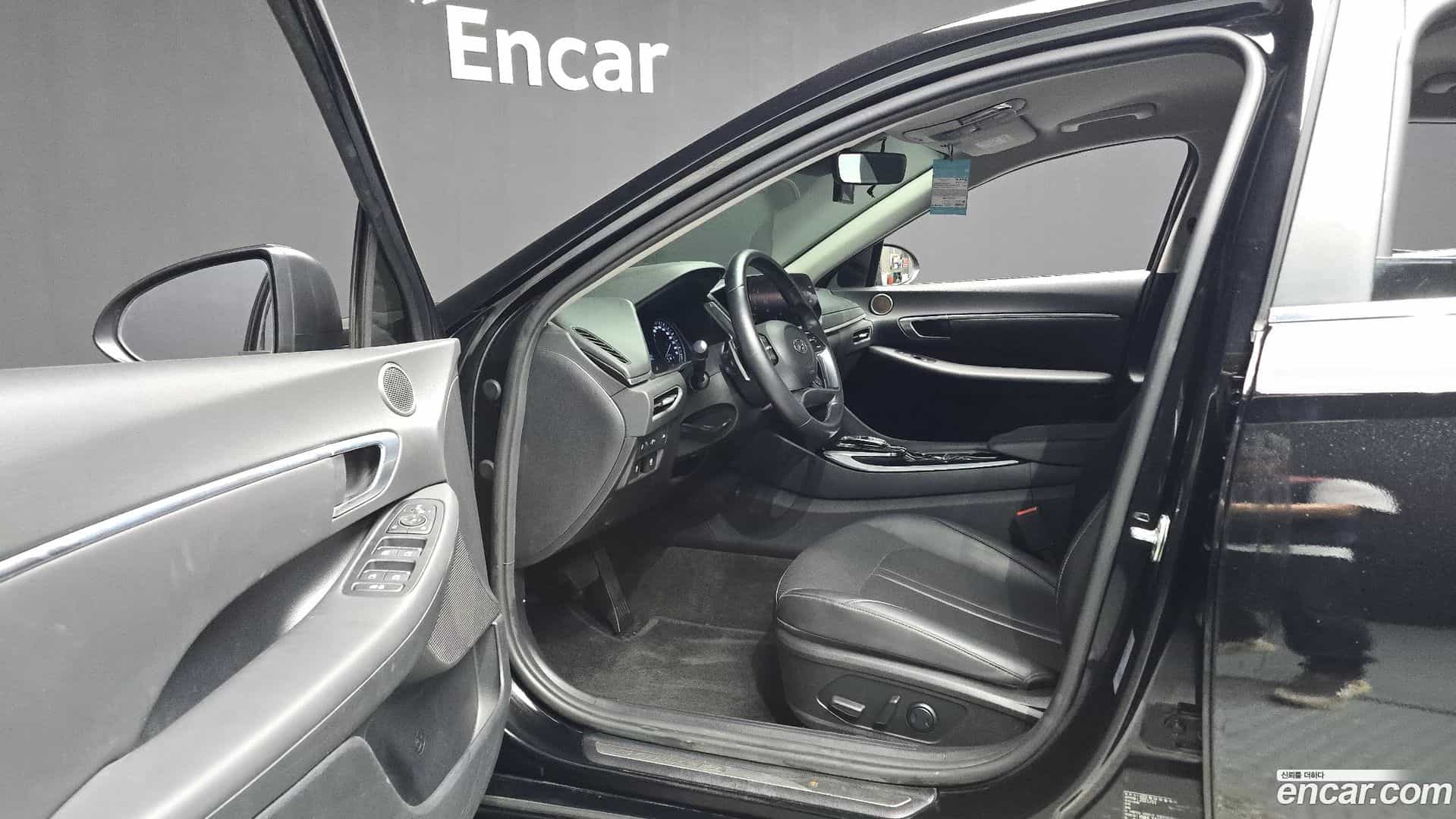 Sonata Hyundai 2021.2-INNER-010
