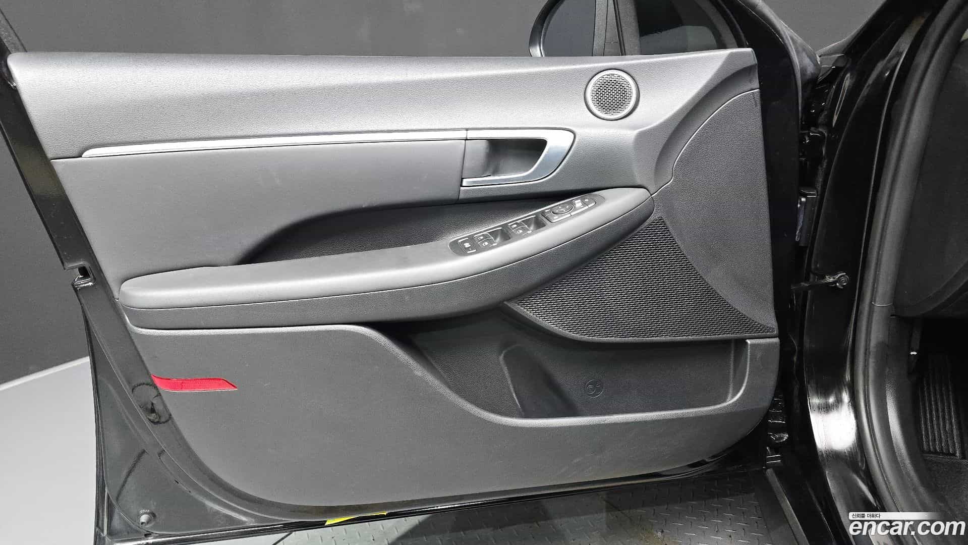 Sonata Hyundai 2021.2-INNER-034