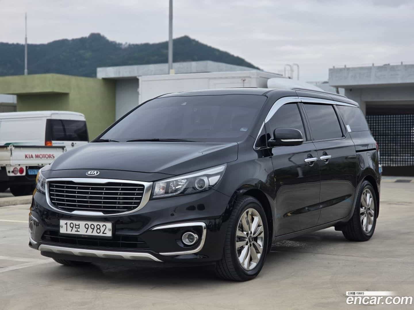 Canival Kia 2014.8-OUTER-002