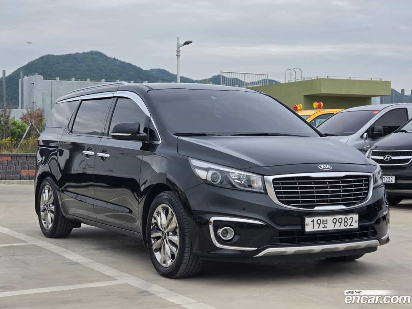 Canival Kia 2014.8-OUTER-003